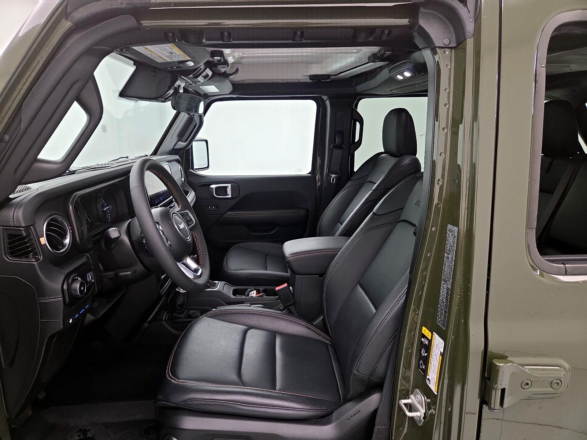 Thumbnail: 2024 Jeep Wrangler - 11