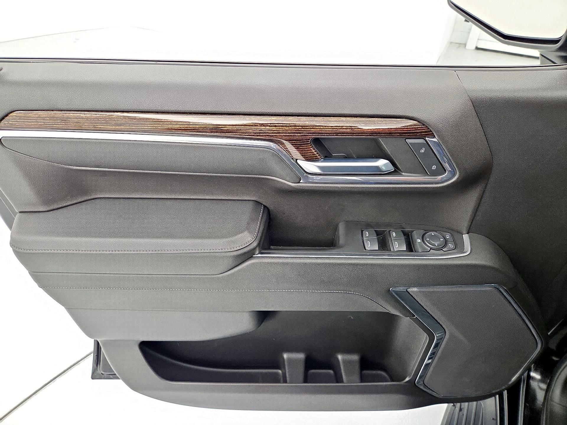 Thumbnail: 2023 GMC Sierra 1500 - 12