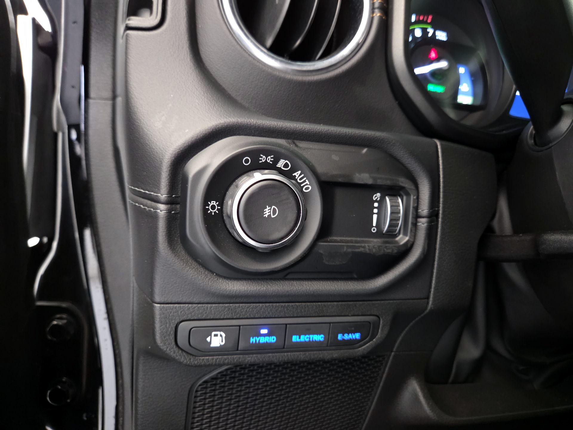 Thumbnail: 2024 Jeep Wrangler - 13