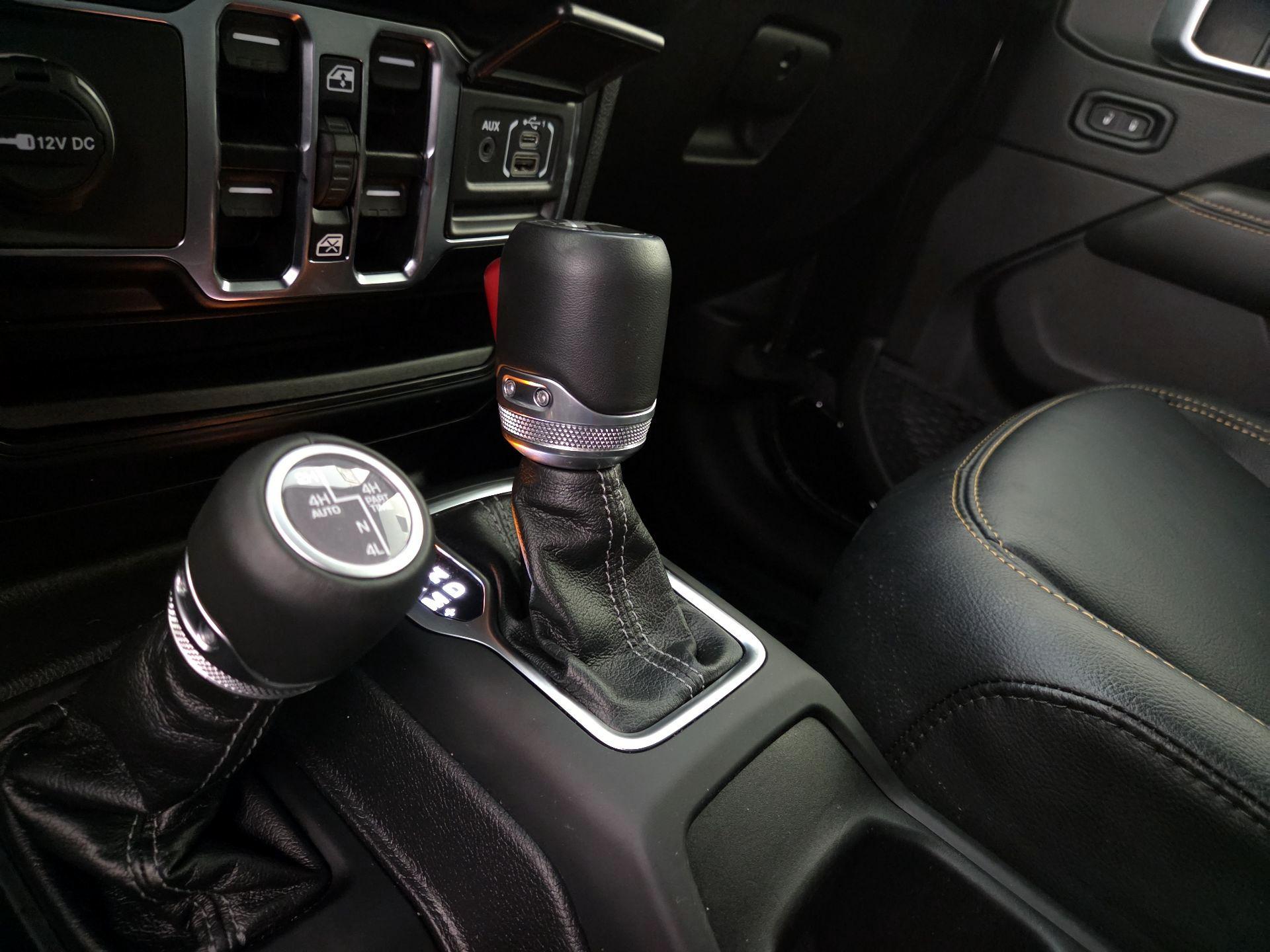 Thumbnail: 2024 Jeep Wrangler - 17