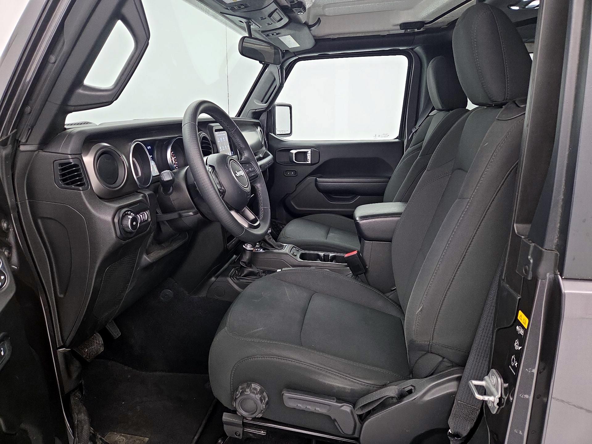 Thumbnail: 2021 Jeep Wrangler - 11