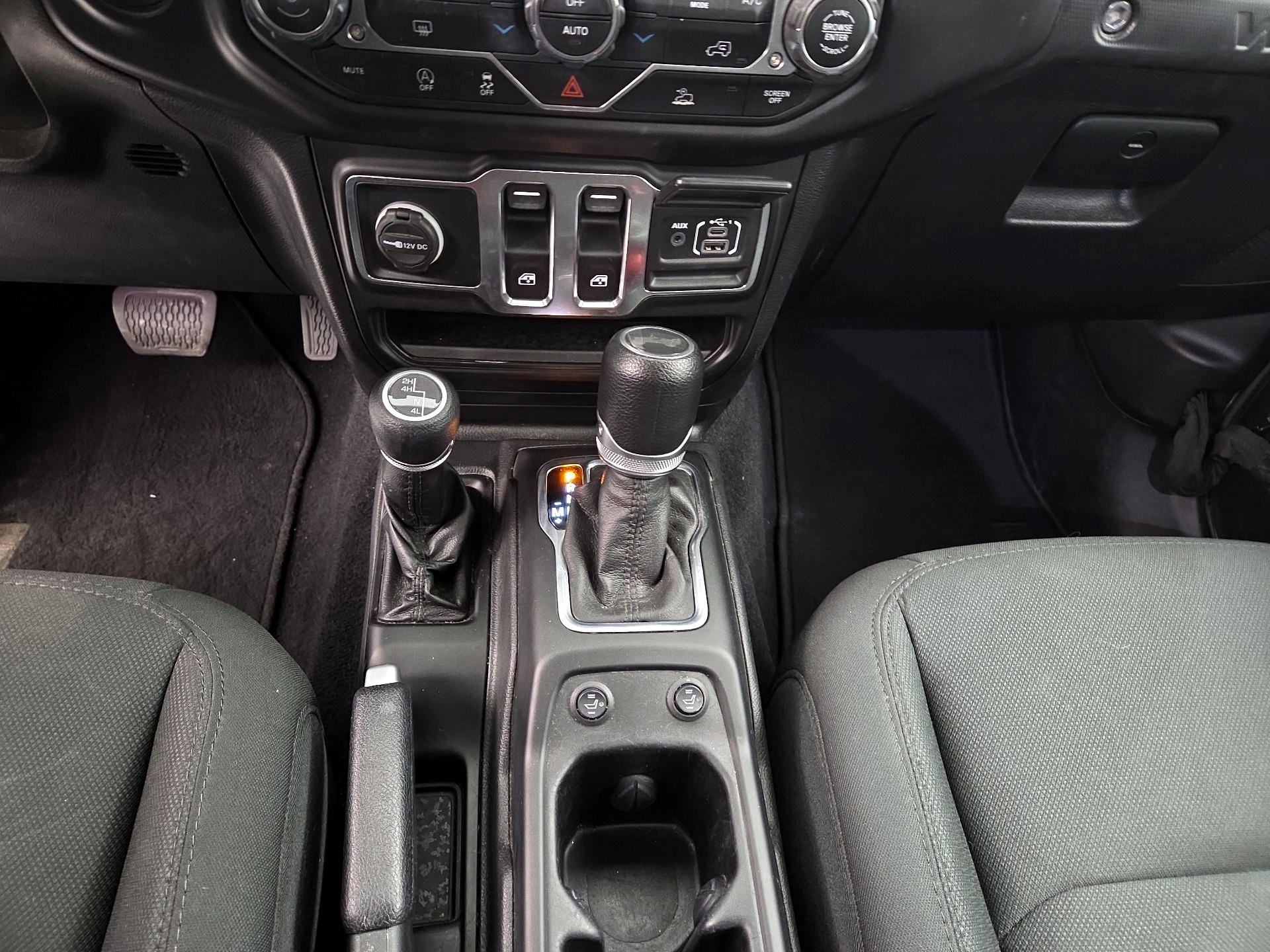 Thumbnail: 2021 Jeep Wrangler - 17