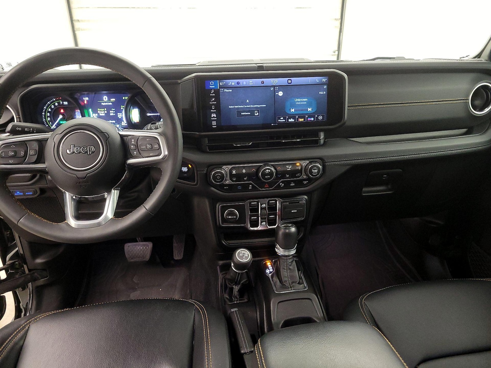 2024 Jeep Wrangler 4xe Sahara 4XE - Photo 10