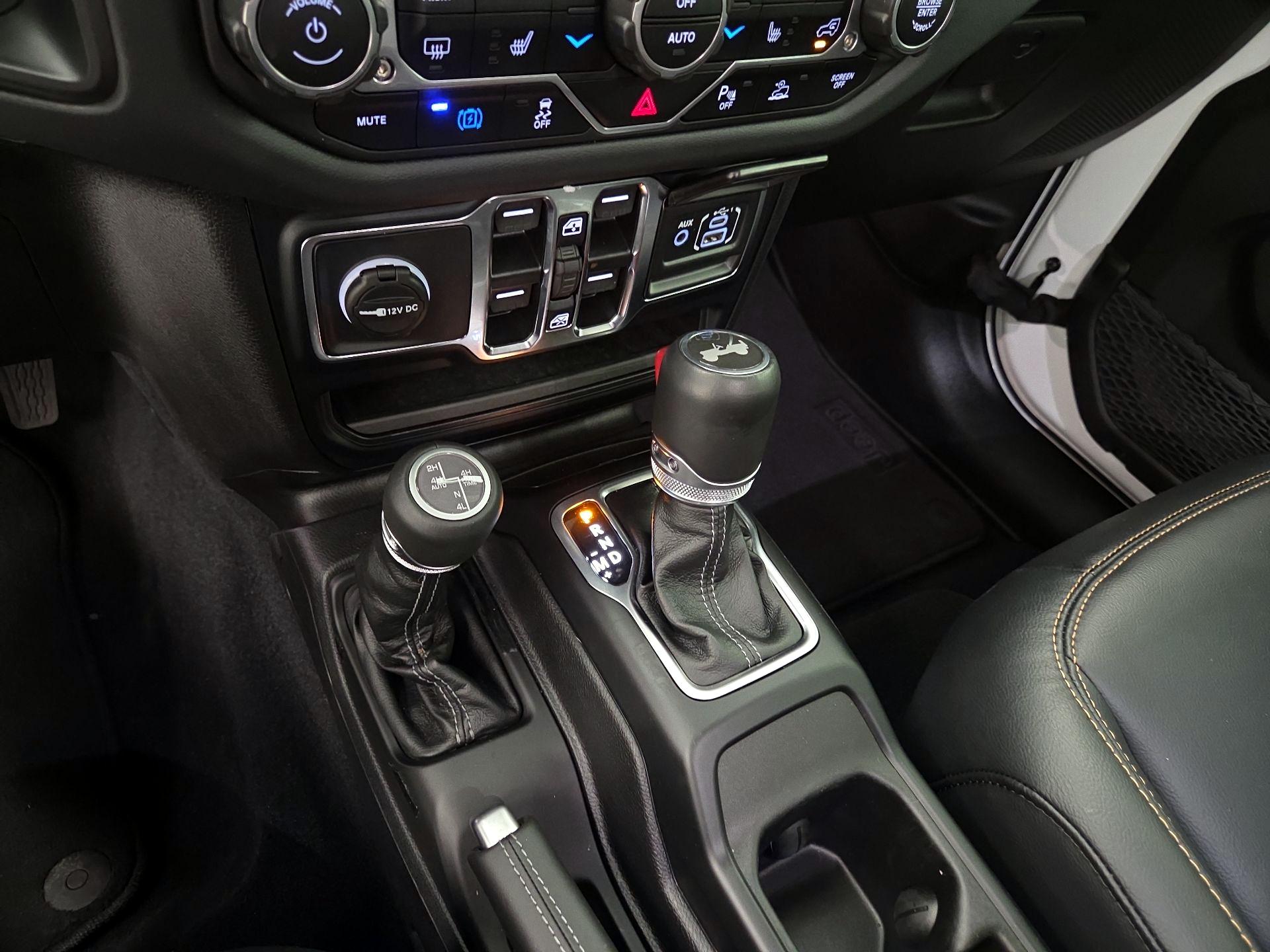 Thumbnail: 2024 Jeep Wrangler - 18