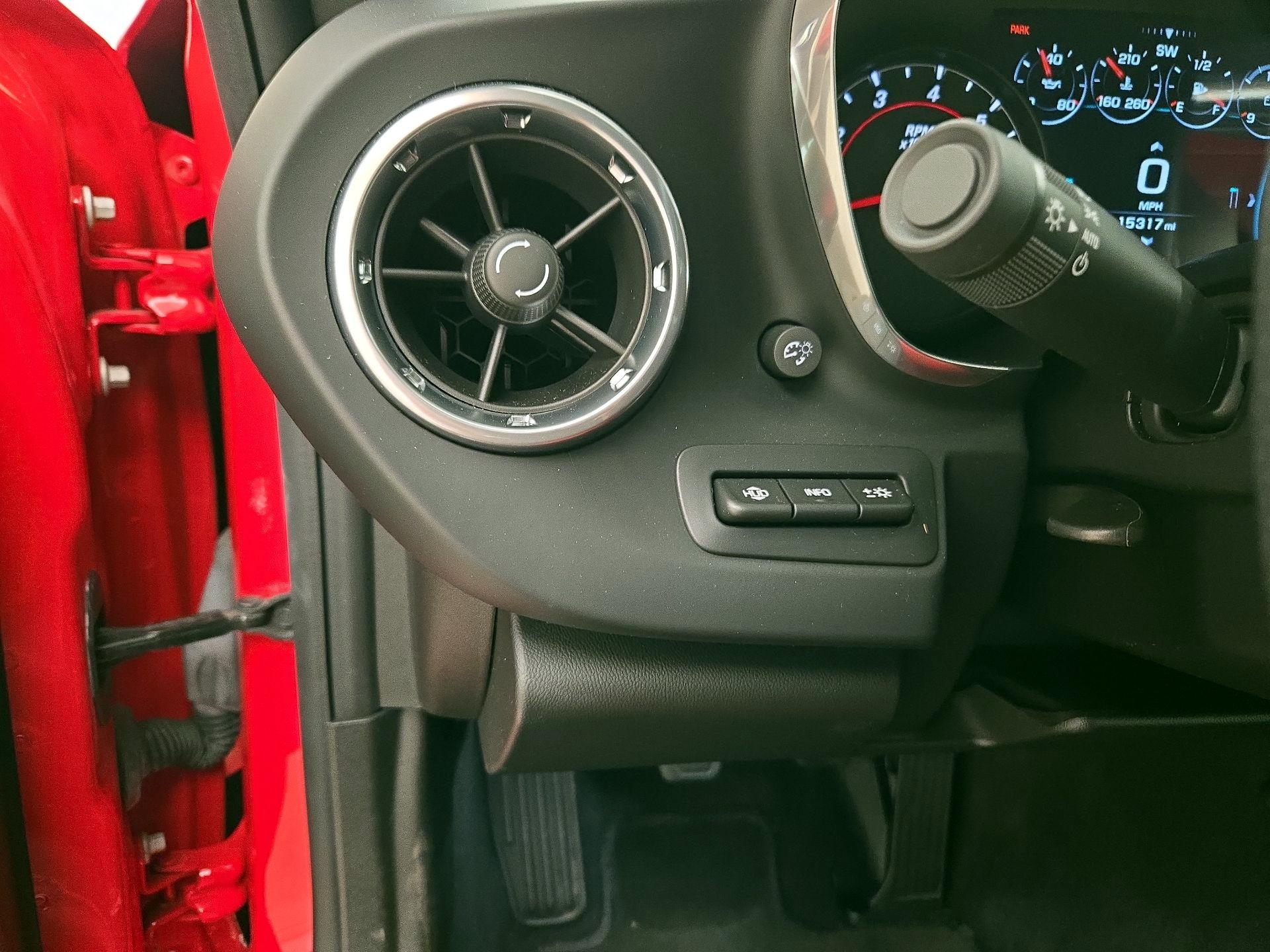 Thumbnail: 2016 Chevrolet Camaro - 13