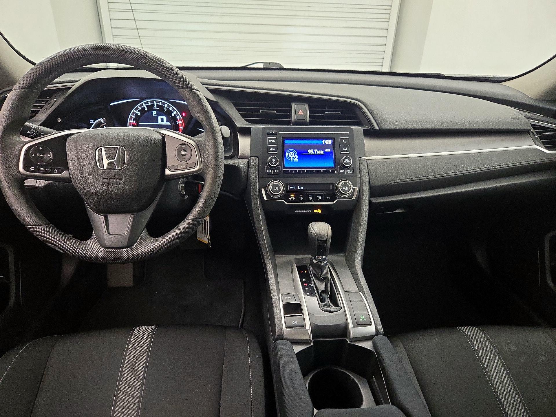 Thumbnail: 2016 Honda Civic - 9