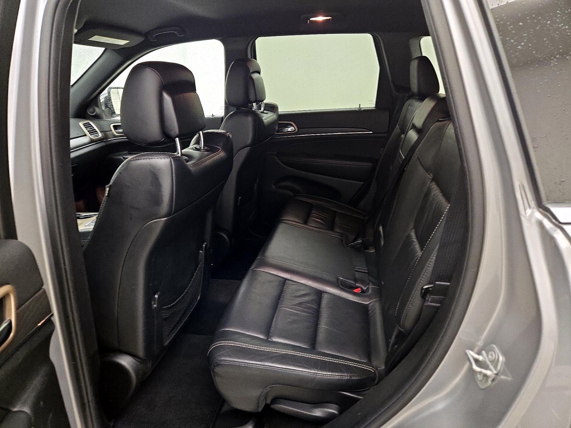 Thumbnail: 2015 Jeep Grand Cherokee - 19