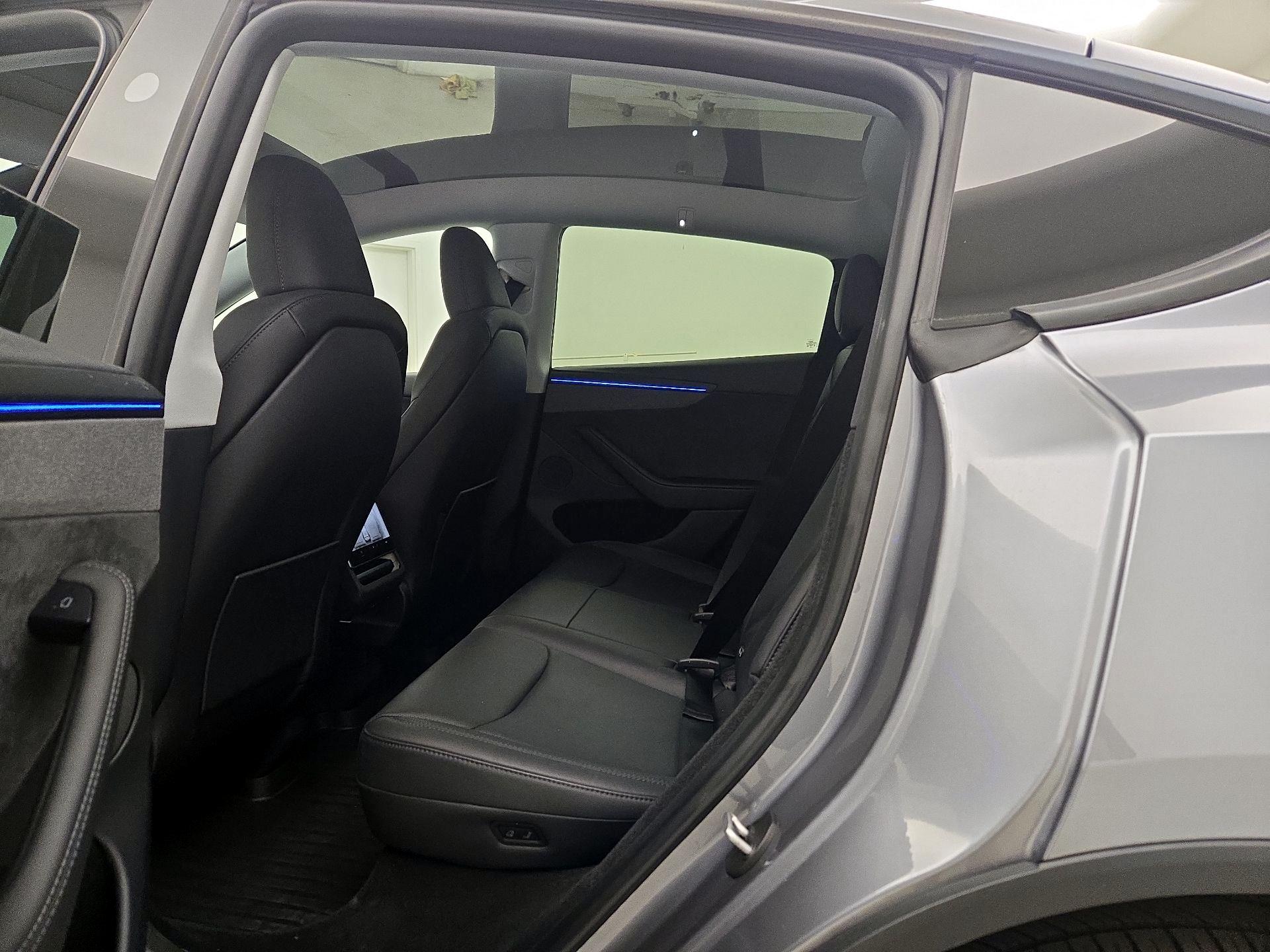 Thumbnail: 2026 Tesla Model Y - 19