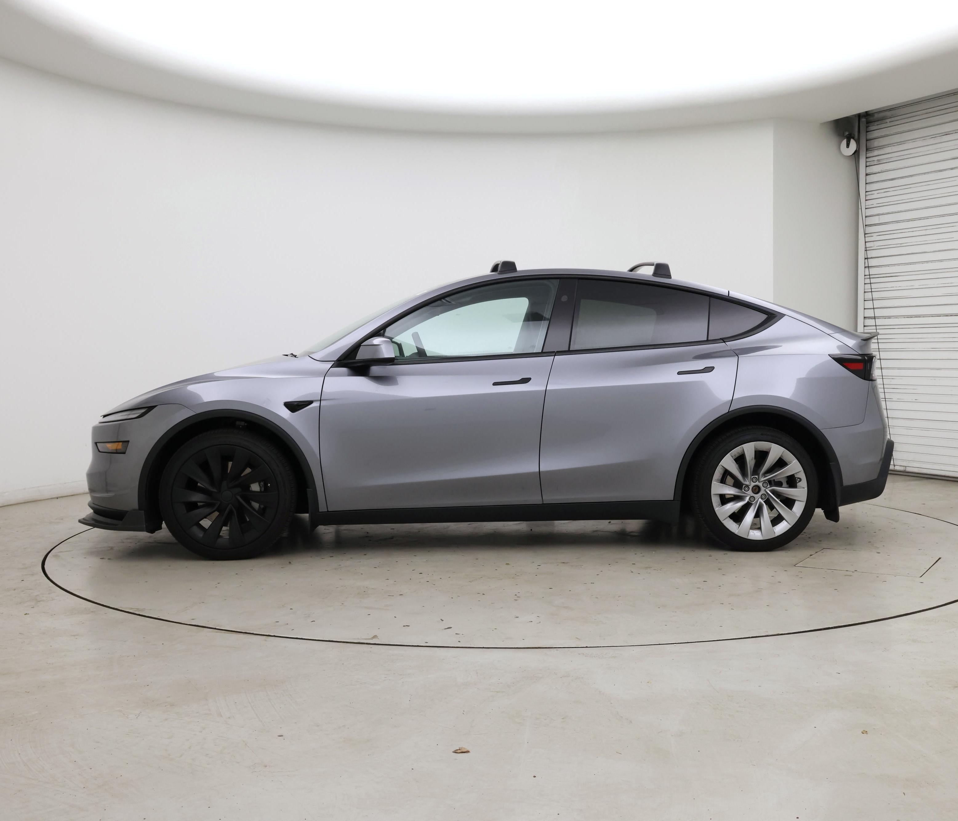 Thumbnail: 2026 Tesla Model Y - 3