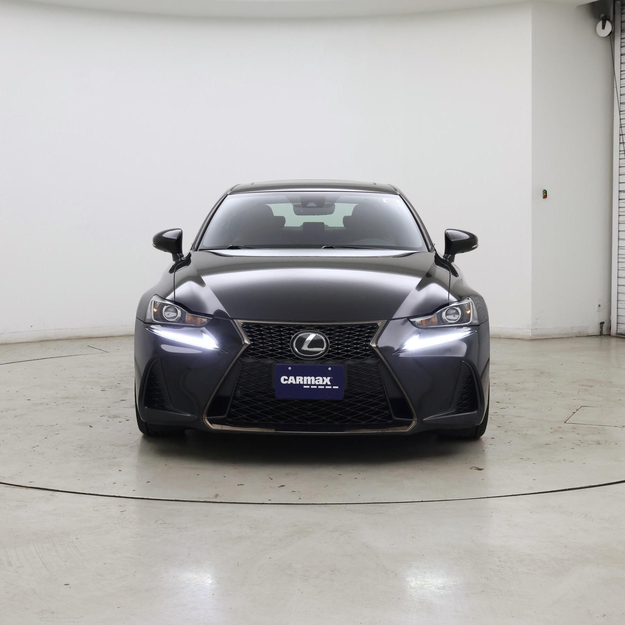 Thumbnail: 2019 Lexus IS - 5