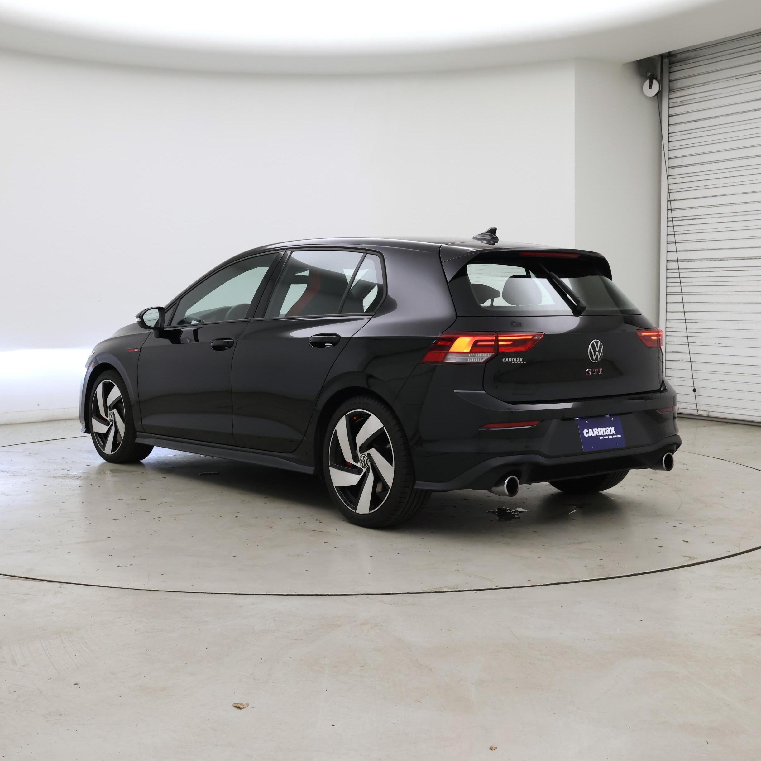 Thumbnail: 2024 Volkswagen Golf - 2