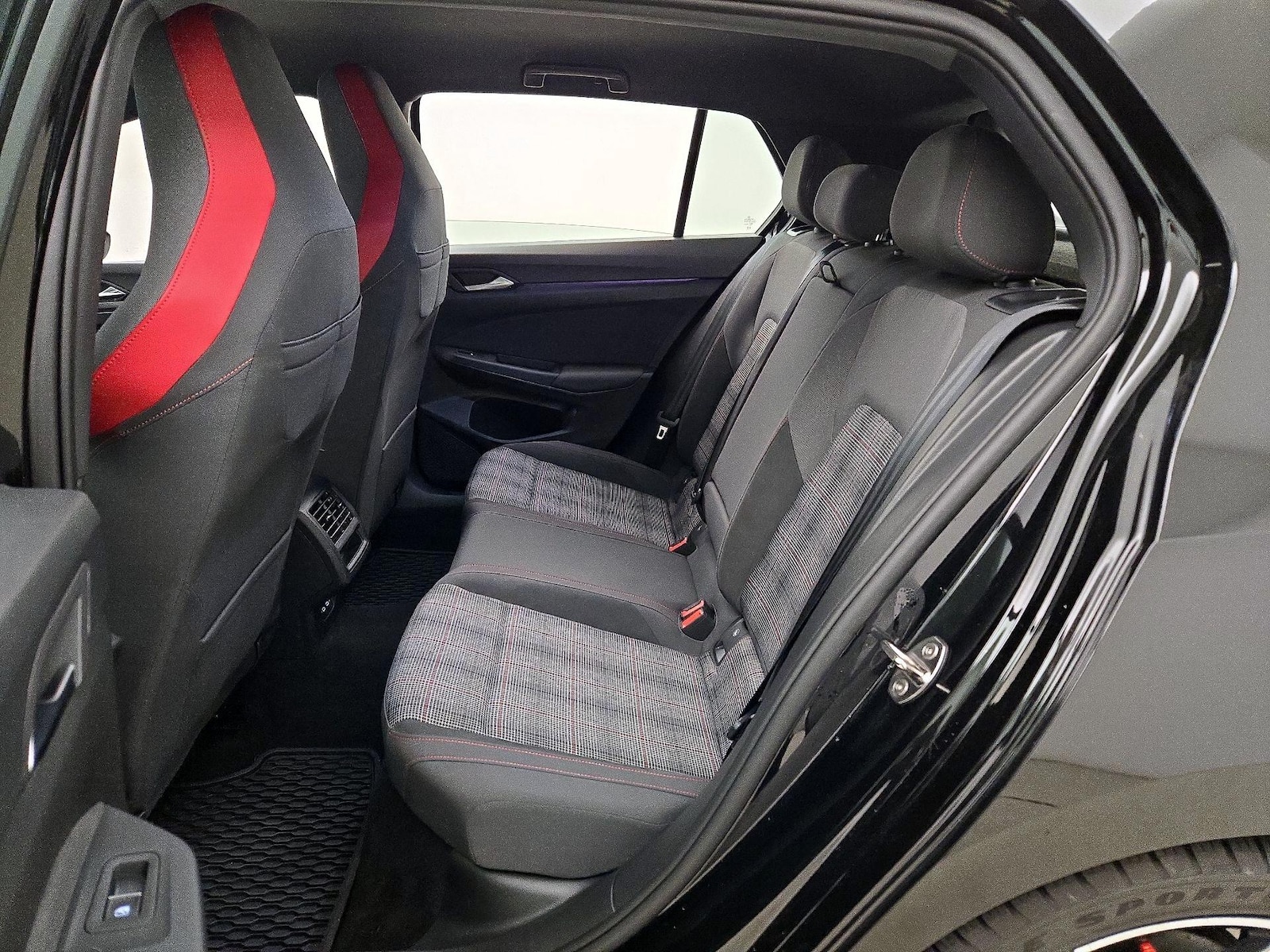 2024 Volkswagen Golf GTI S - Photo 20