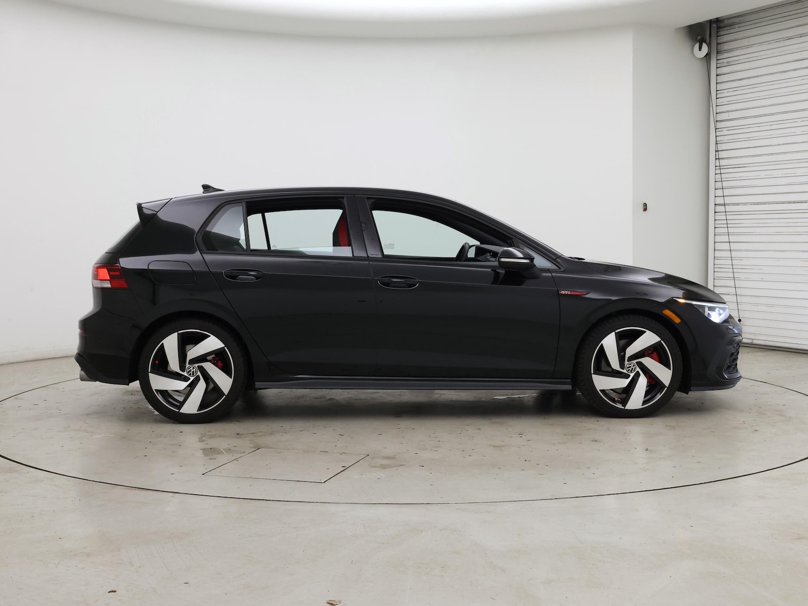 2024 Volkswagen Golf GTI S - Photo 8