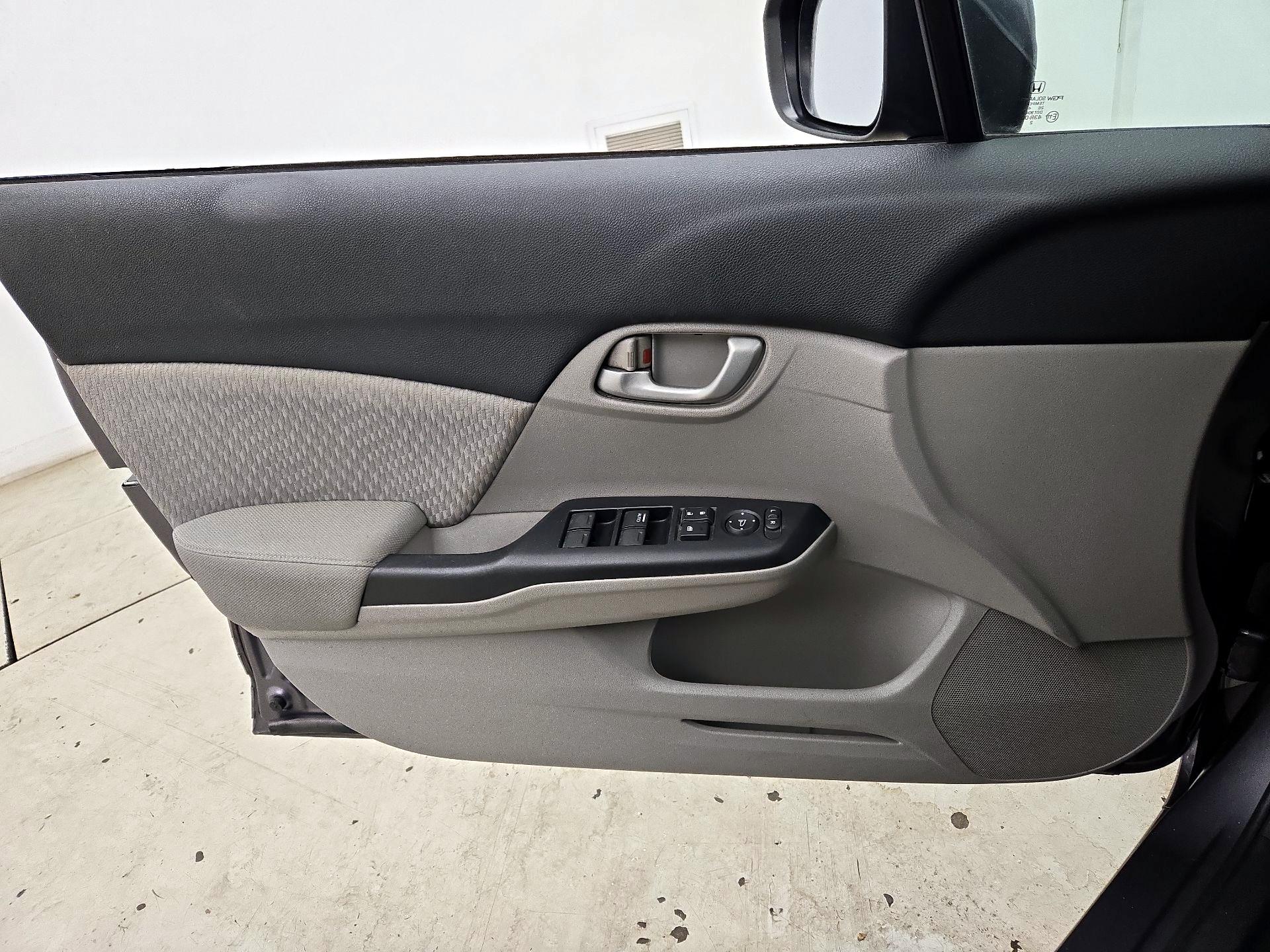 Thumbnail: 2014 Honda Civic - 12