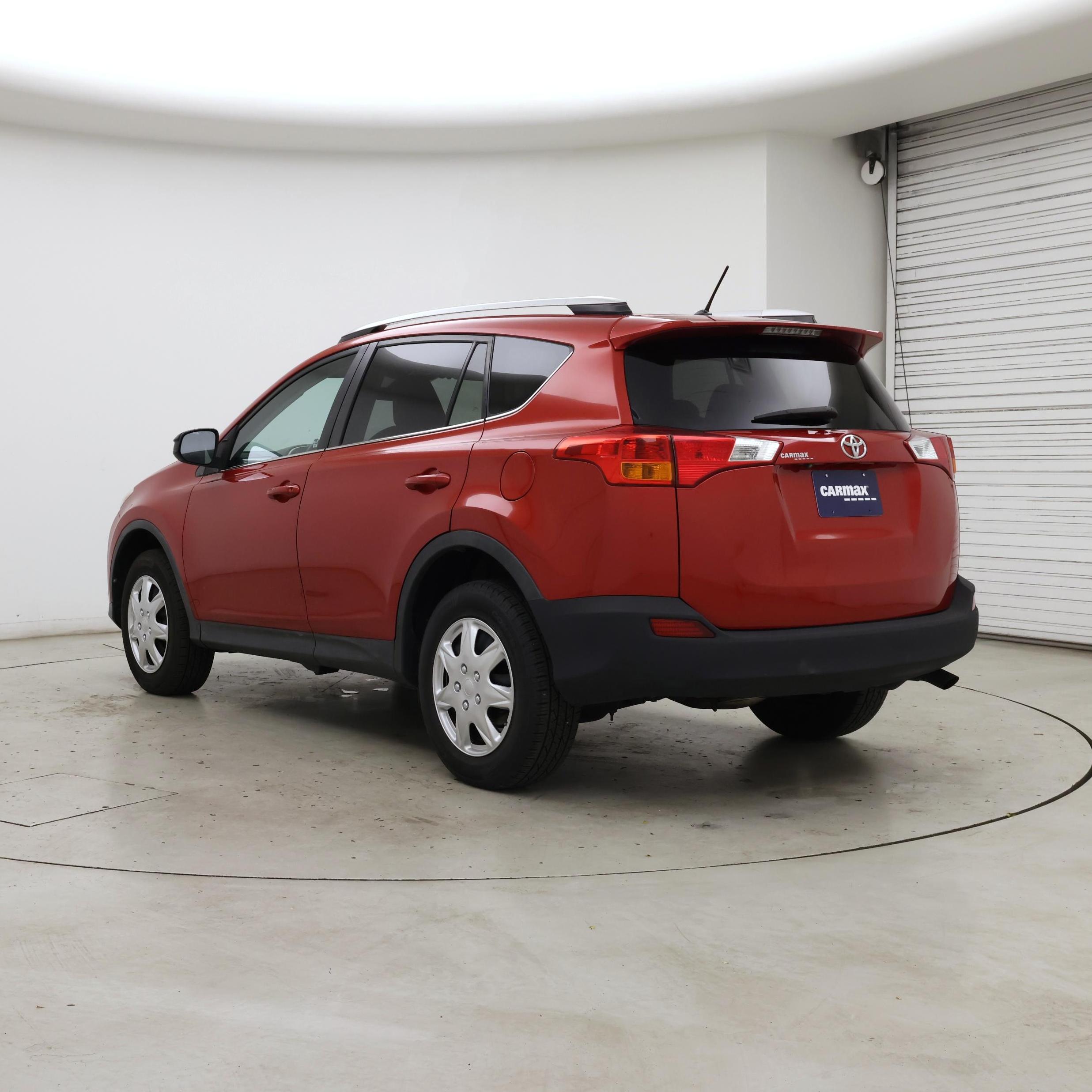 Thumbnail: 2014 Toyota RAV4 - 2