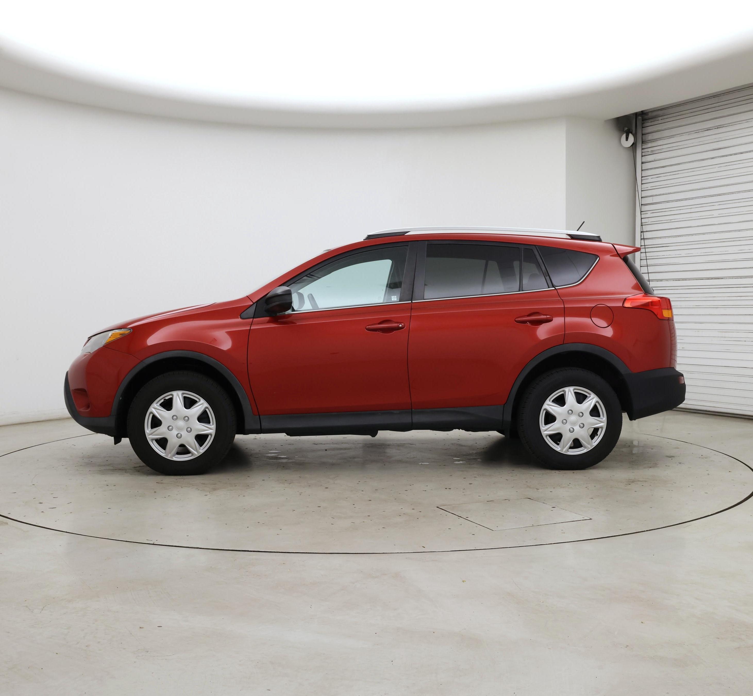 Thumbnail: 2014 Toyota RAV4 - 3