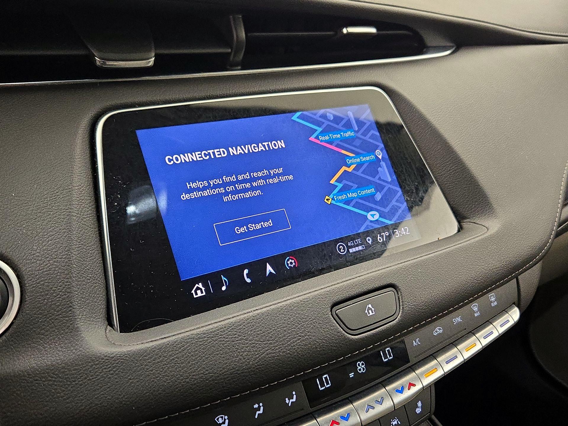 Thumbnail: 2021 Cadillac XT4 - 14