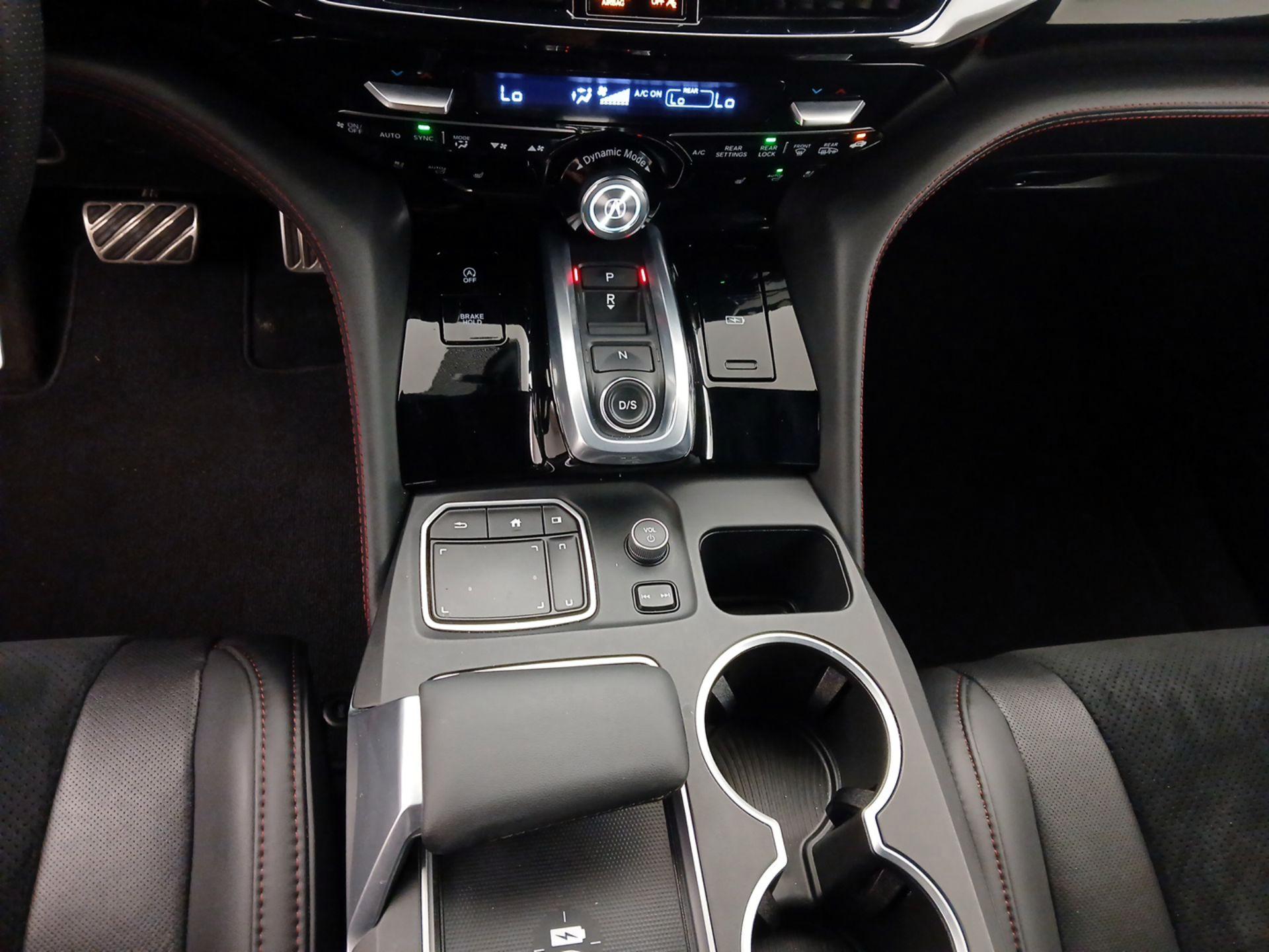 Thumbnail: 2023 Acura MDX - 18