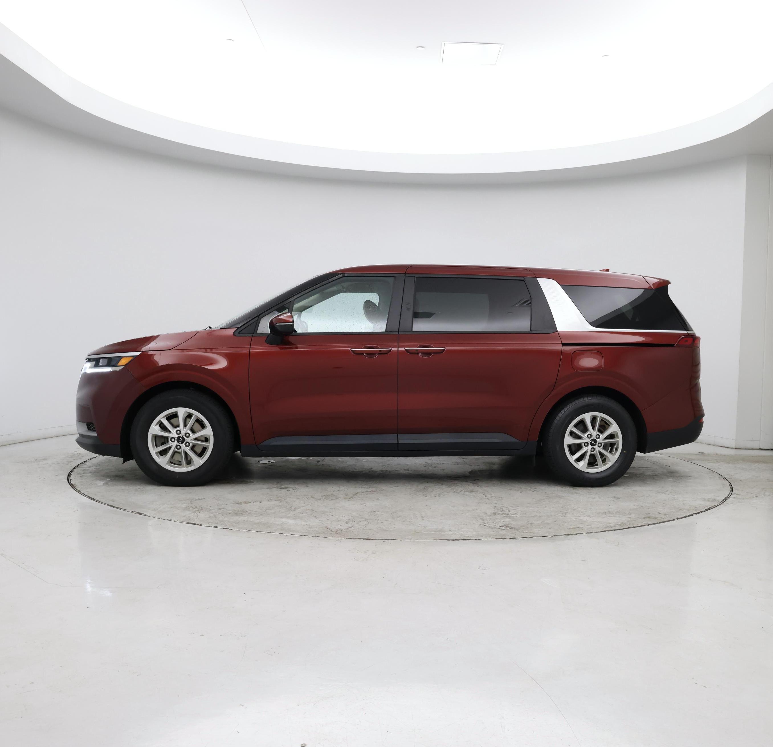 Thumbnail: 2023 Kia Carnival - 2