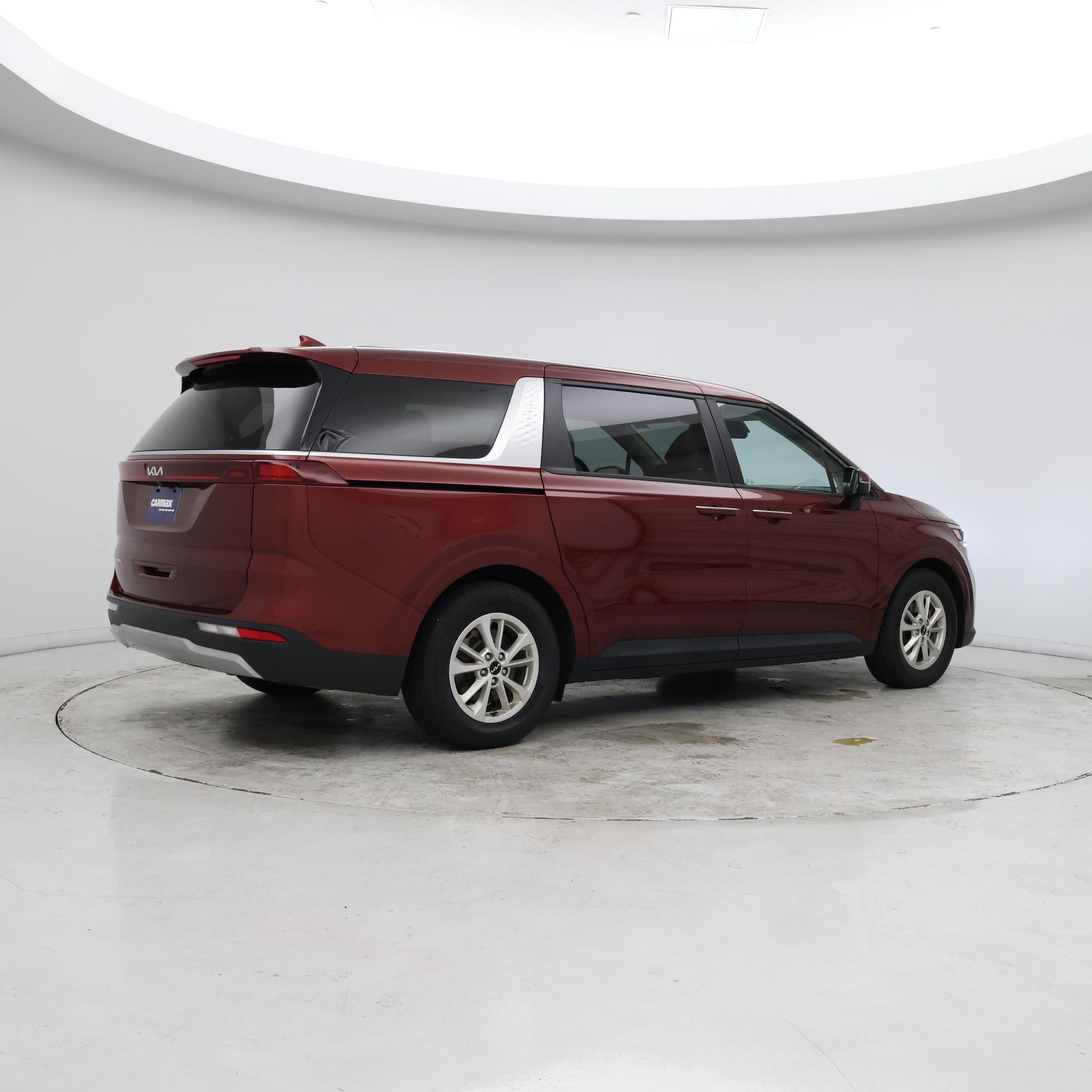 Thumbnail: 2023 Kia Carnival - 6
