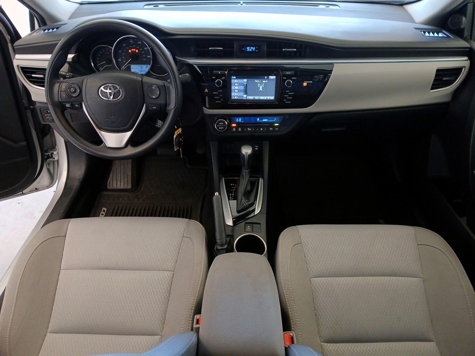 Thumbnail: 2016 Toyota Corolla - 9
