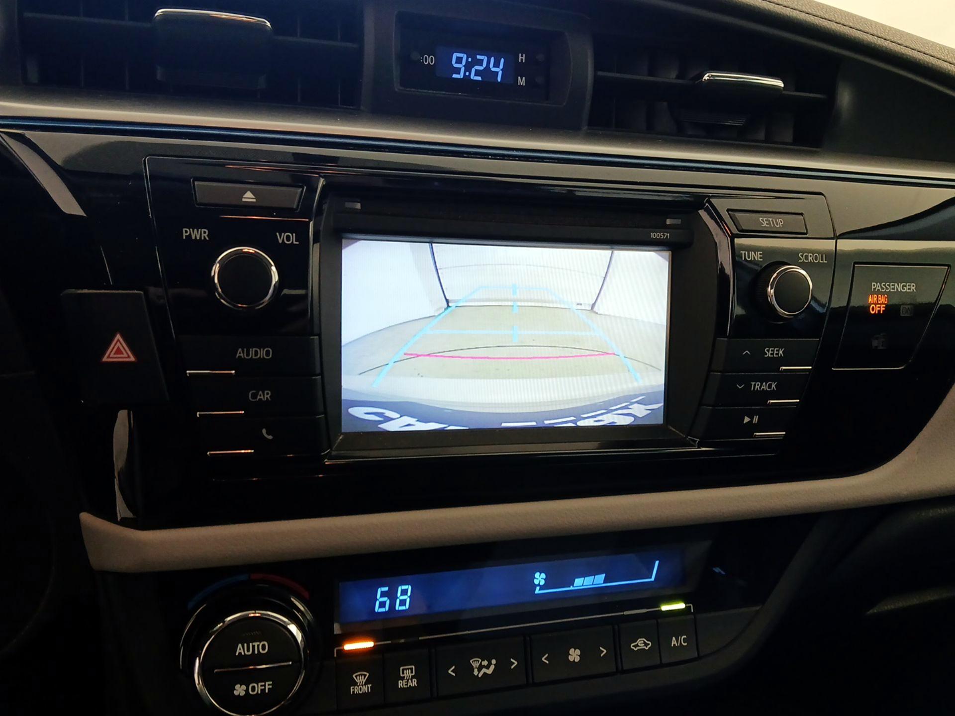 Thumbnail: 2016 Toyota Corolla - 14