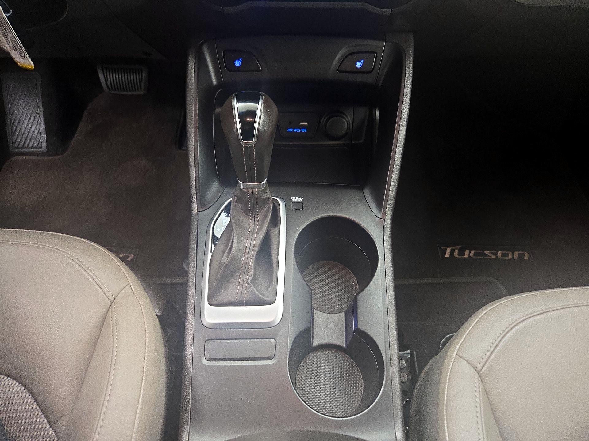 Thumbnail: 2015 Hyundai Tucson - 17