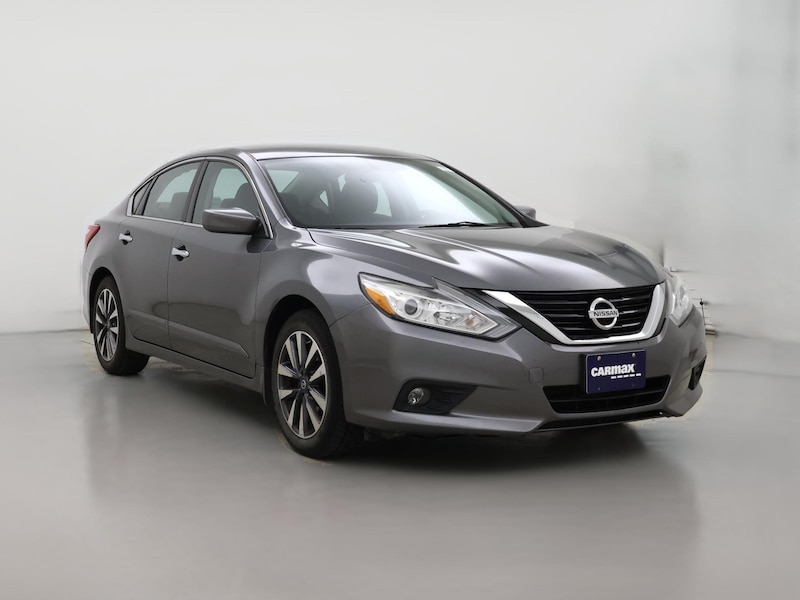 2017 Nissan Altima SV