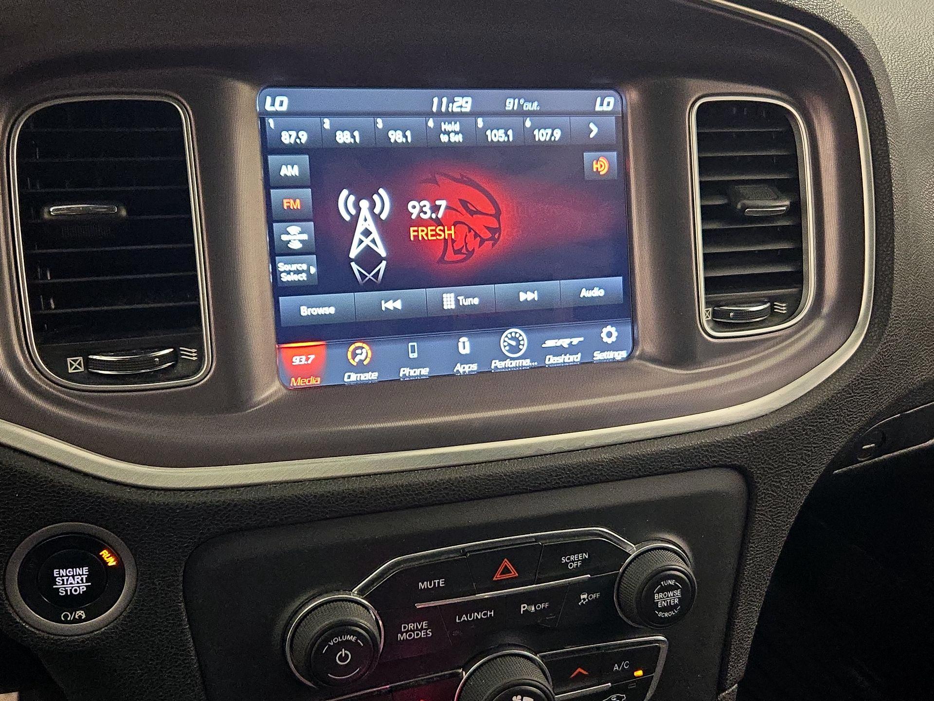 Thumbnail: 2020 Dodge Charger - 14