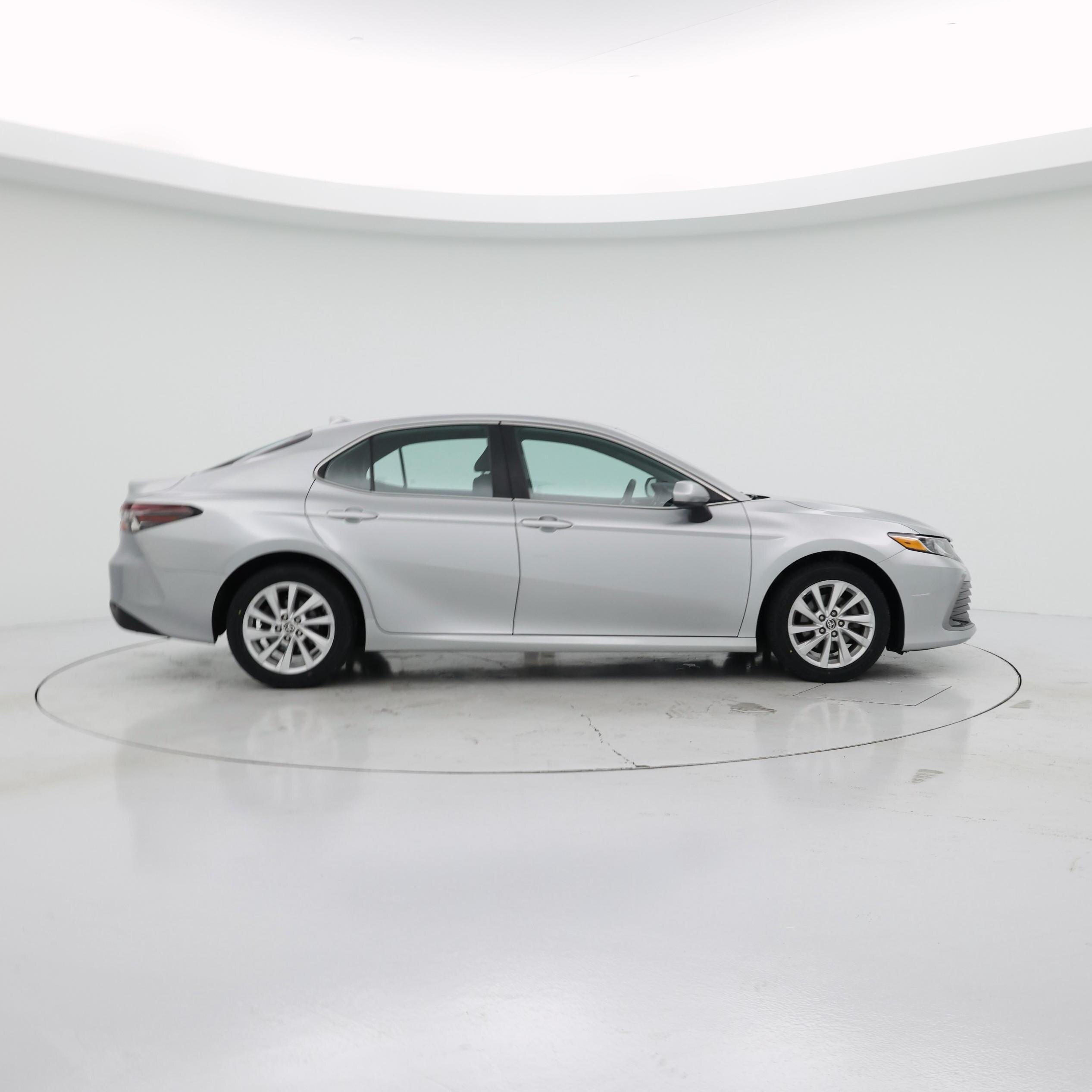 Thumbnail: 2022 Toyota Camry - 7