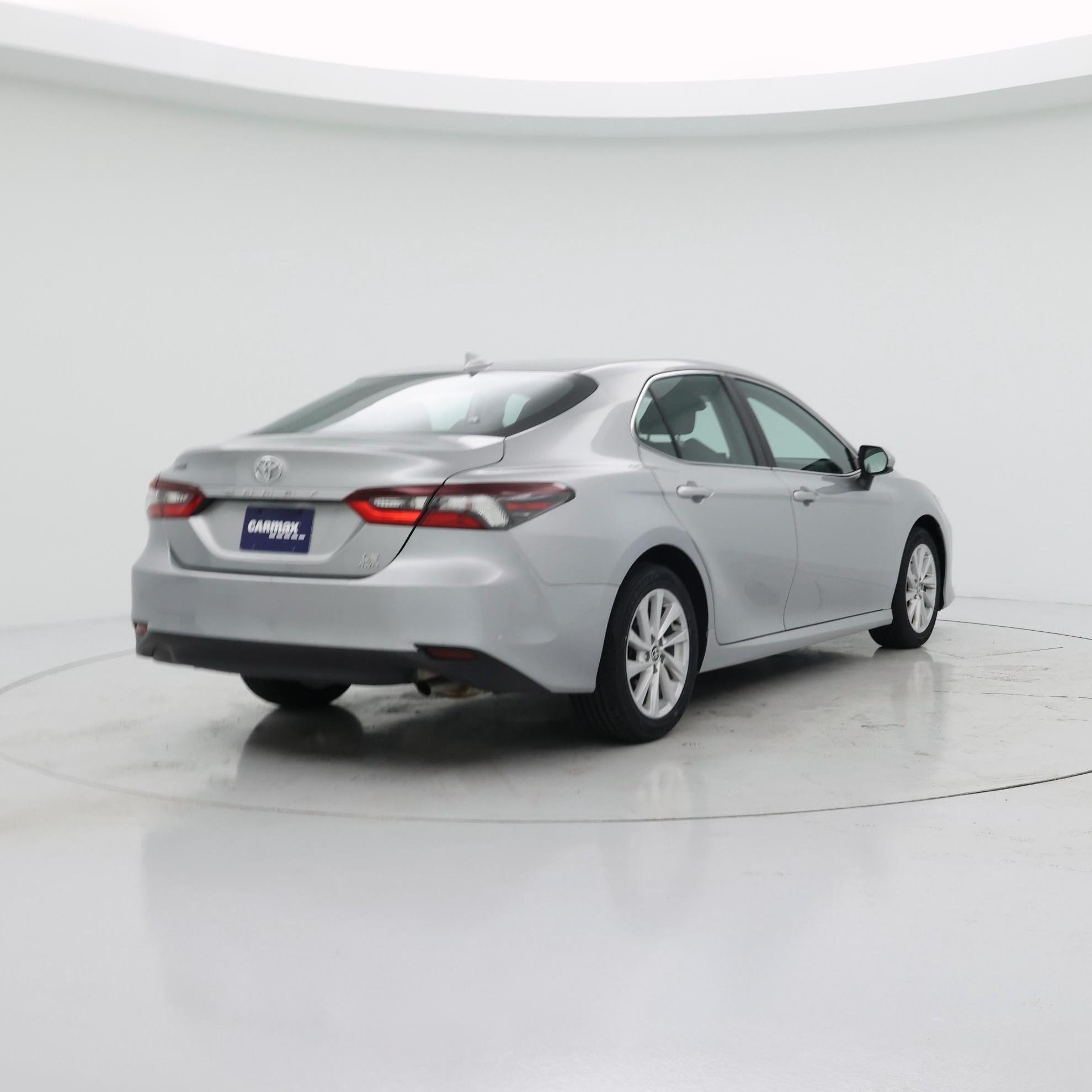 Thumbnail: 2022 Toyota Camry - 8