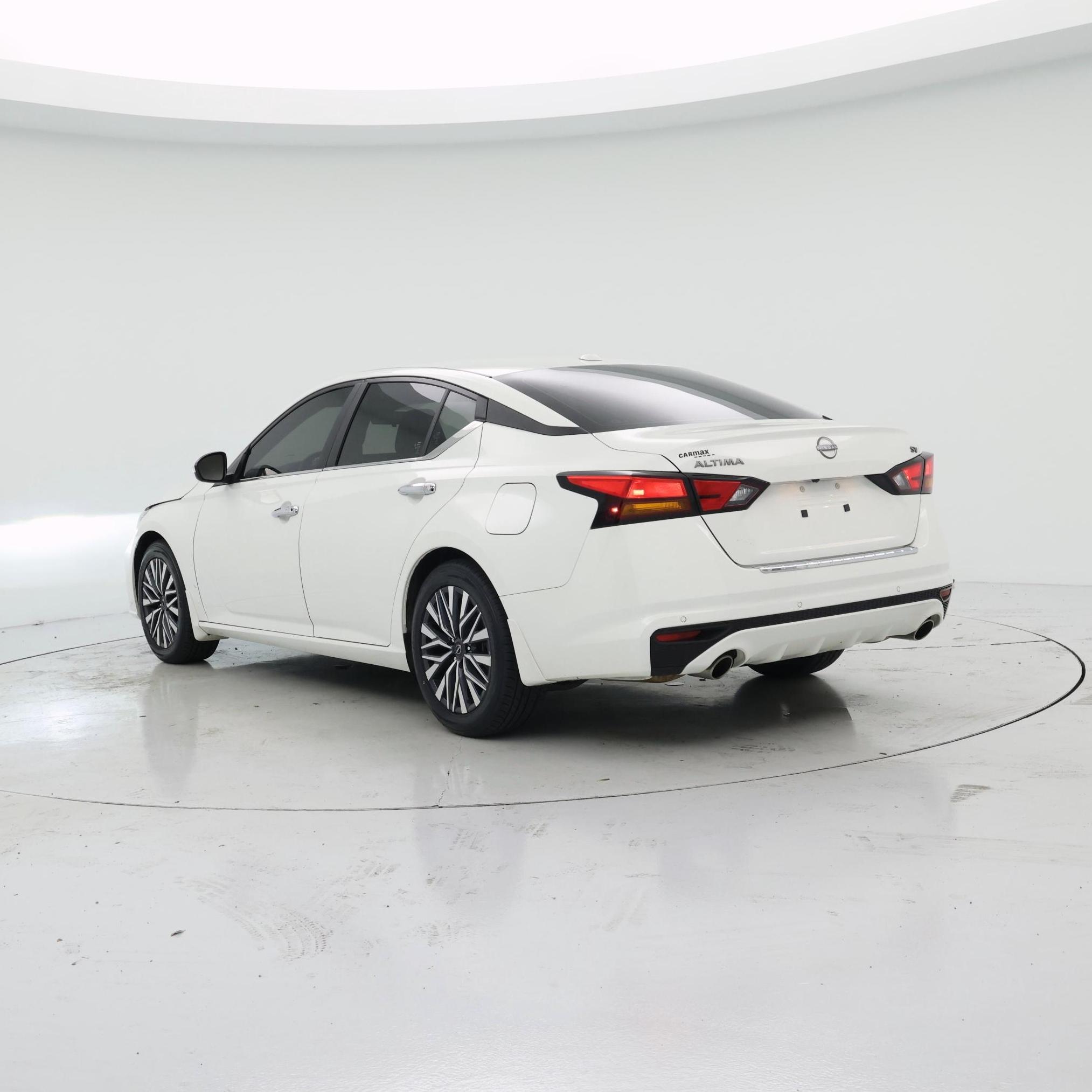 Thumbnail: 2023 Nissan Altima - 2