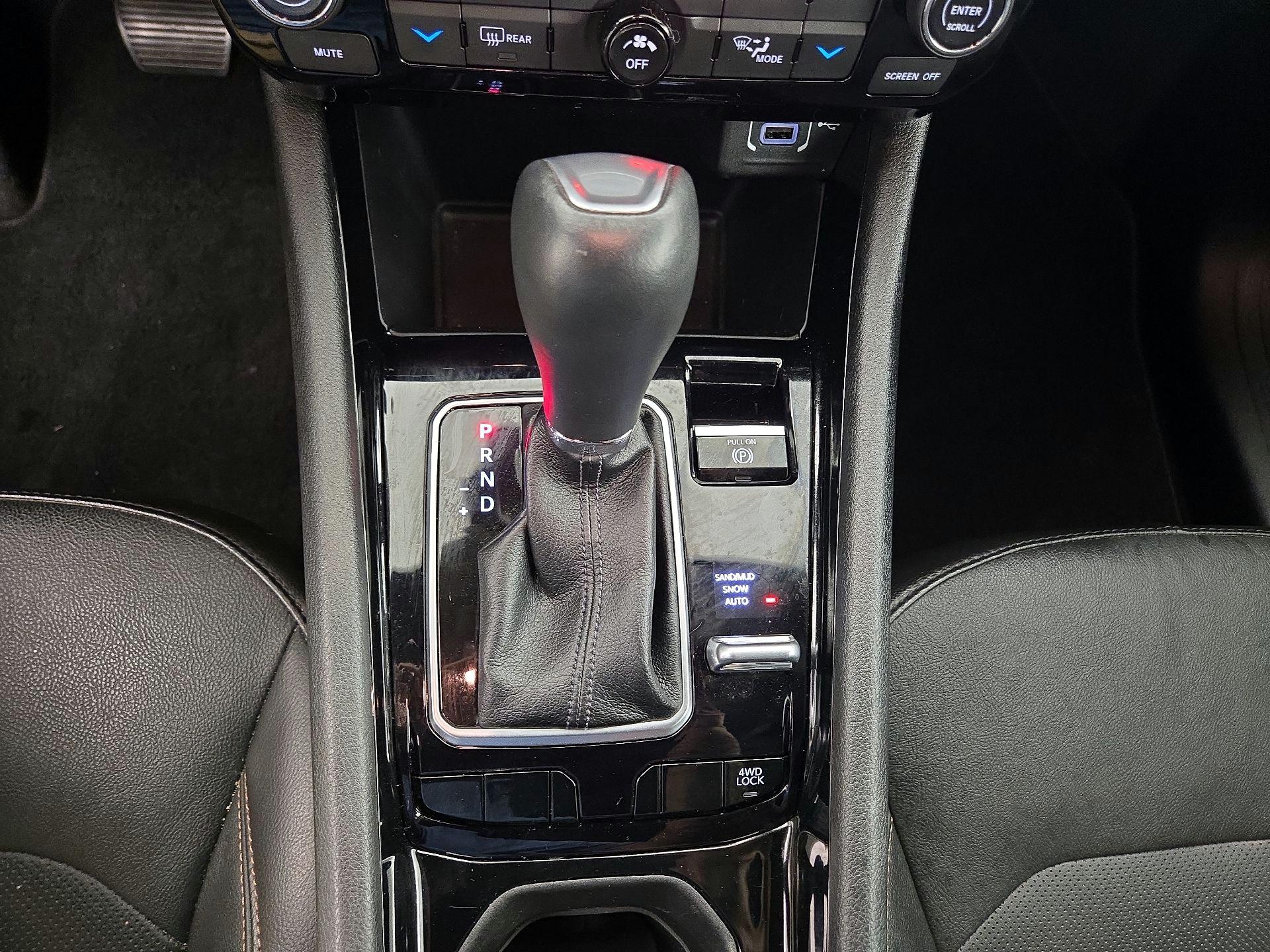 Thumbnail: 2023 Jeep Compass - 17