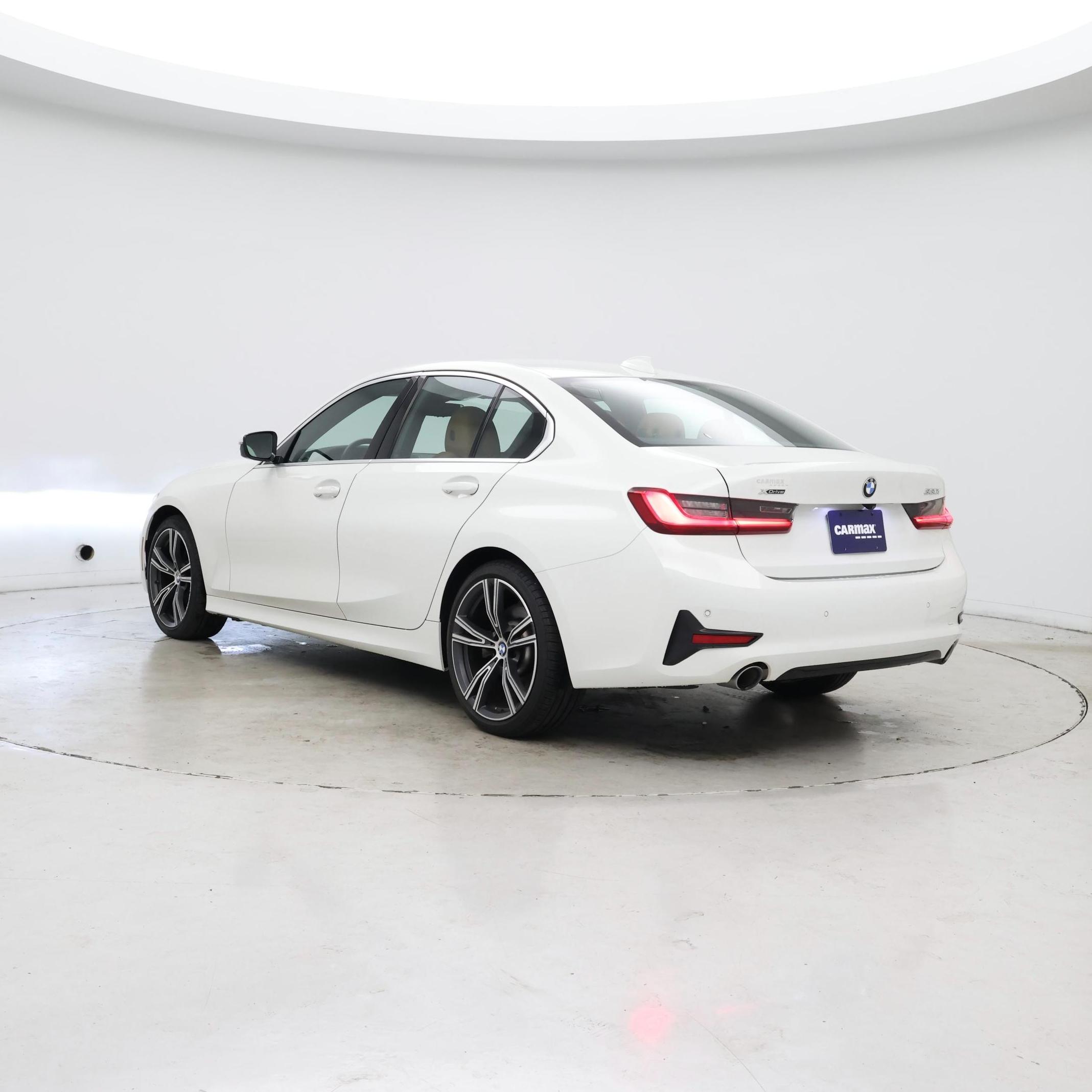 Thumbnail: 2021 BMW 3 Series - 2