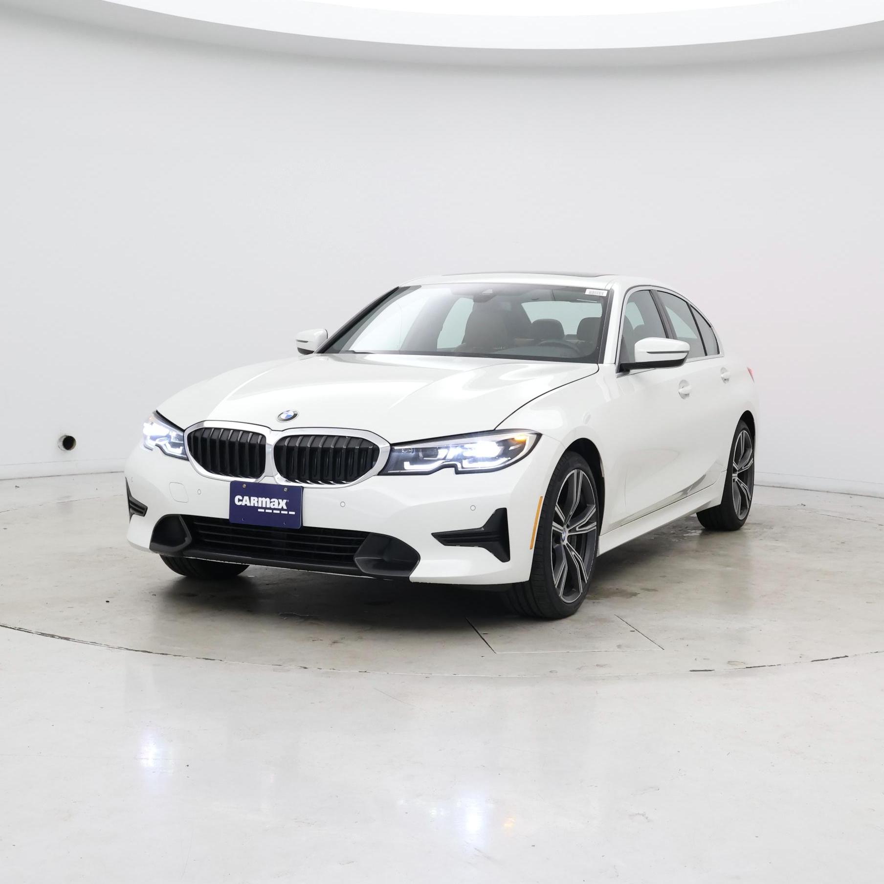 Thumbnail: 2021 BMW 3 Series - 4