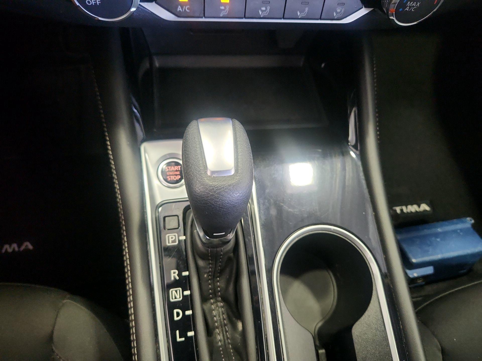 Thumbnail: 2023 Nissan Altima - 17