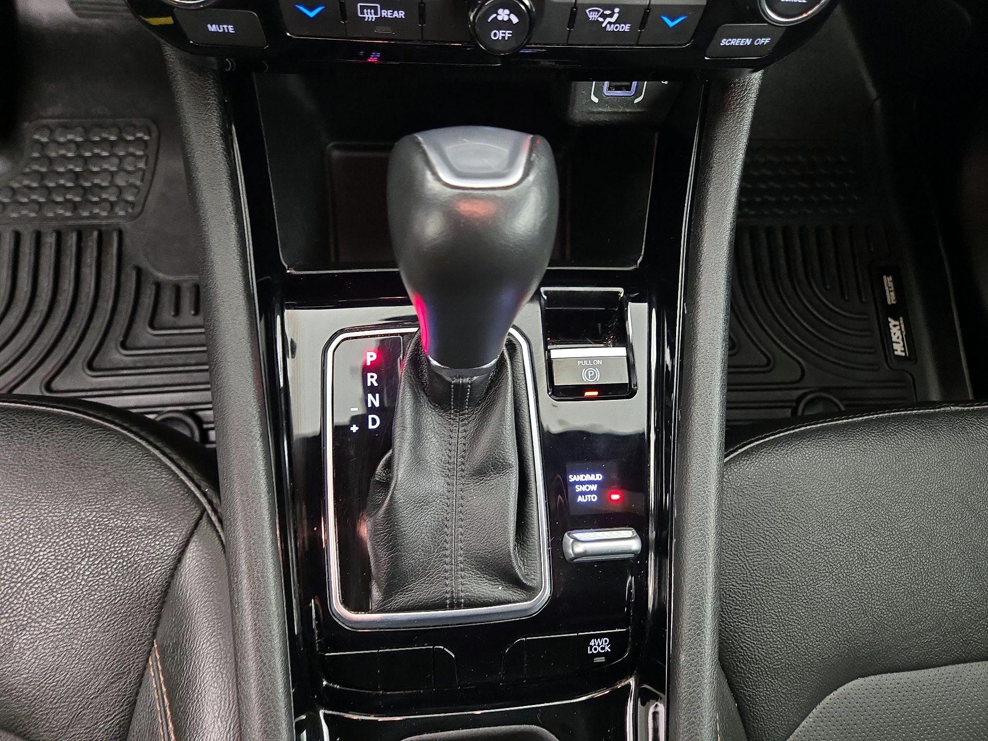 Thumbnail: 2023 Jeep Compass - 17