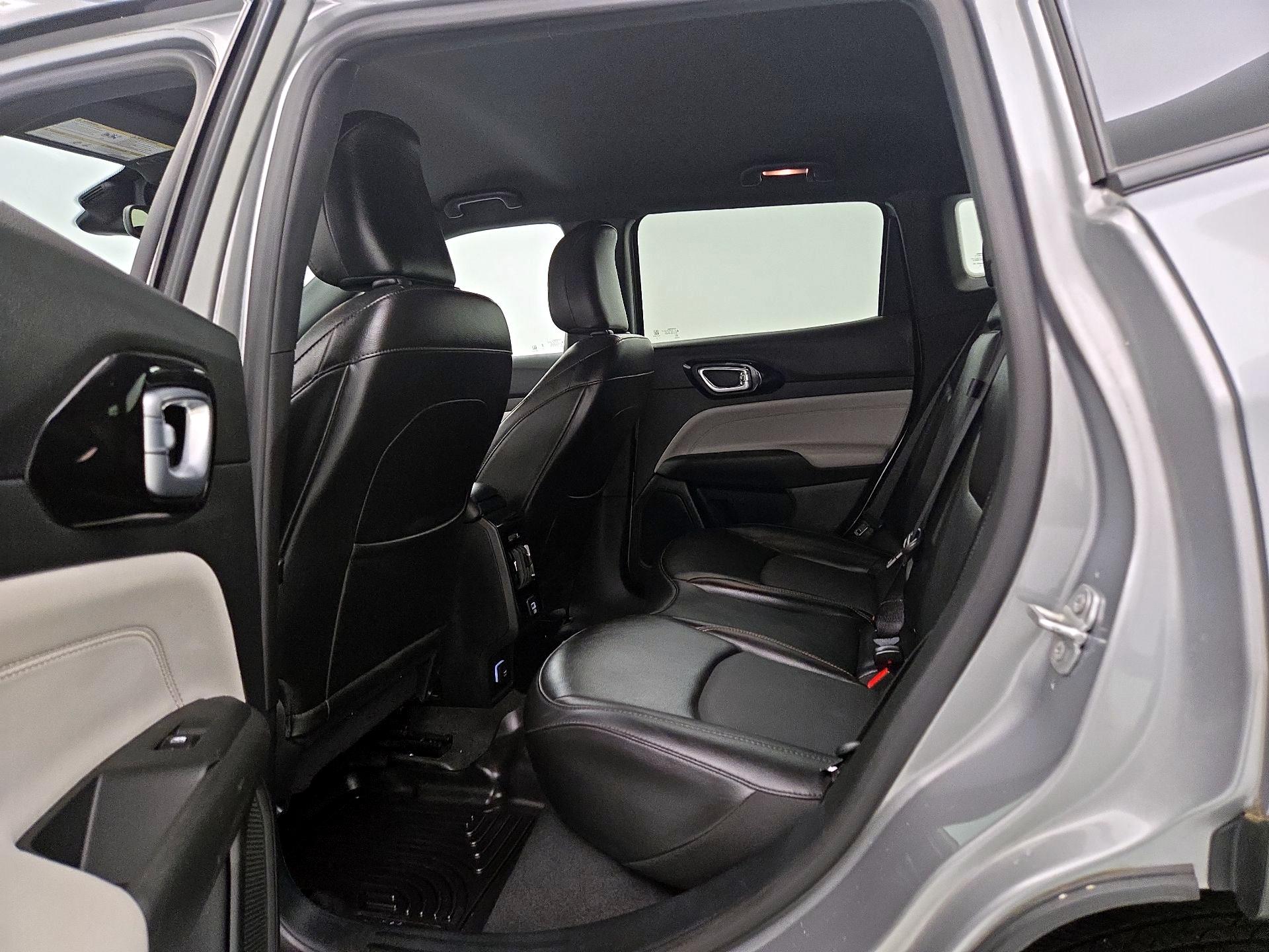Thumbnail: 2023 Jeep Compass - 19