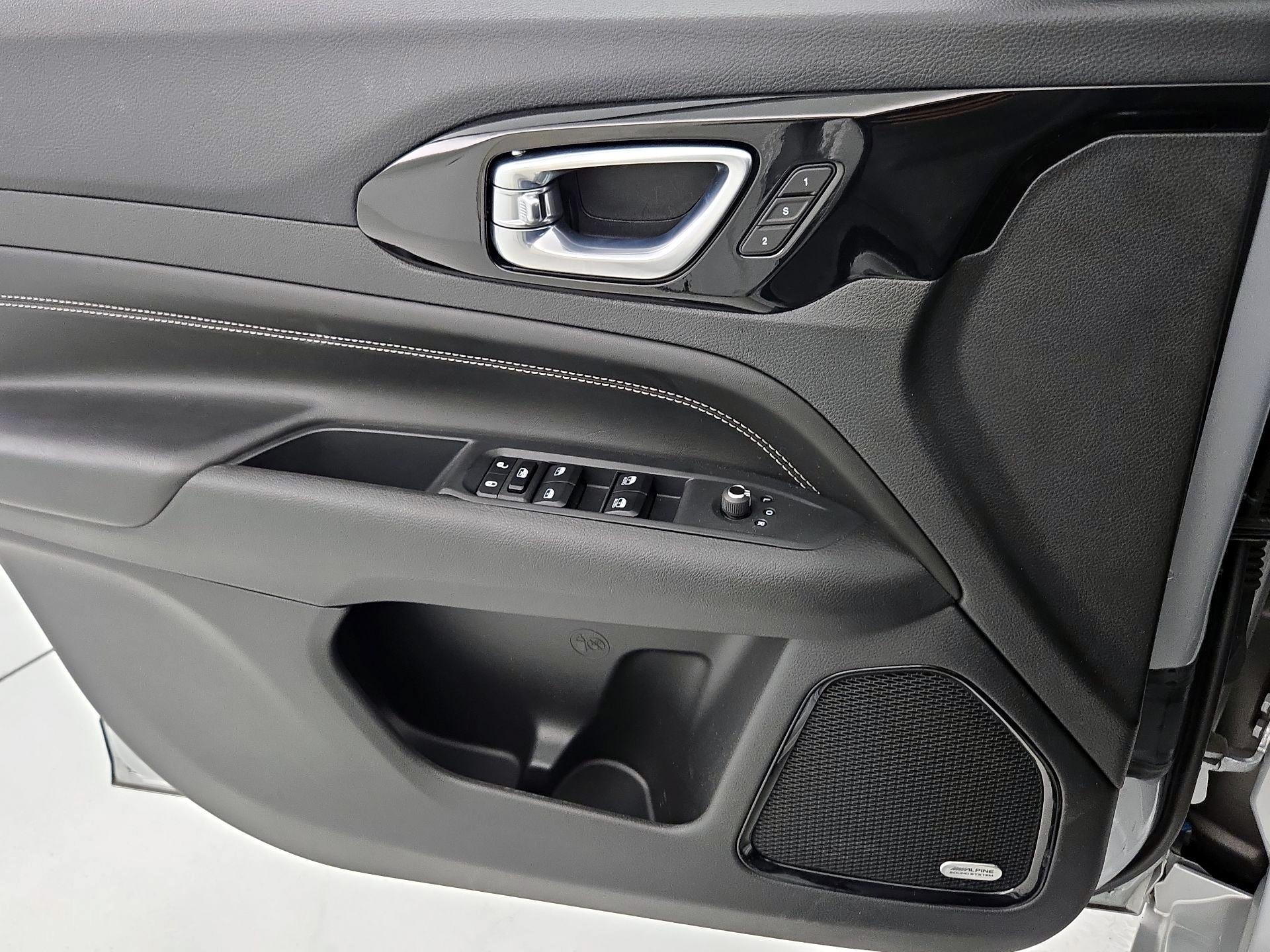 Thumbnail: 2024 Jeep Compass - 12