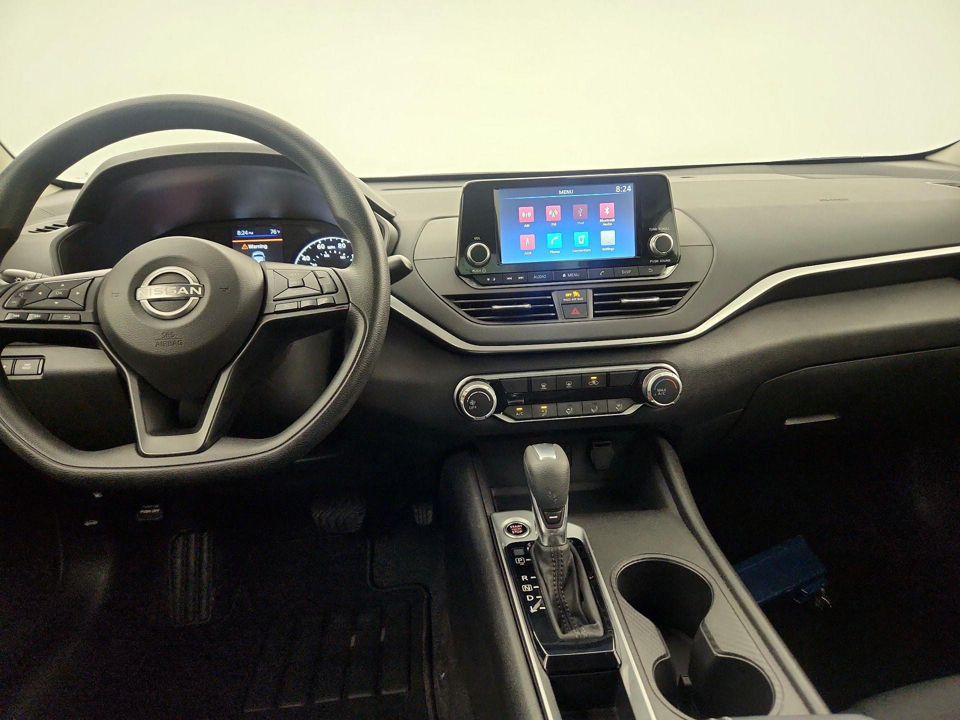 Thumbnail: 2023 Nissan Altima - 8