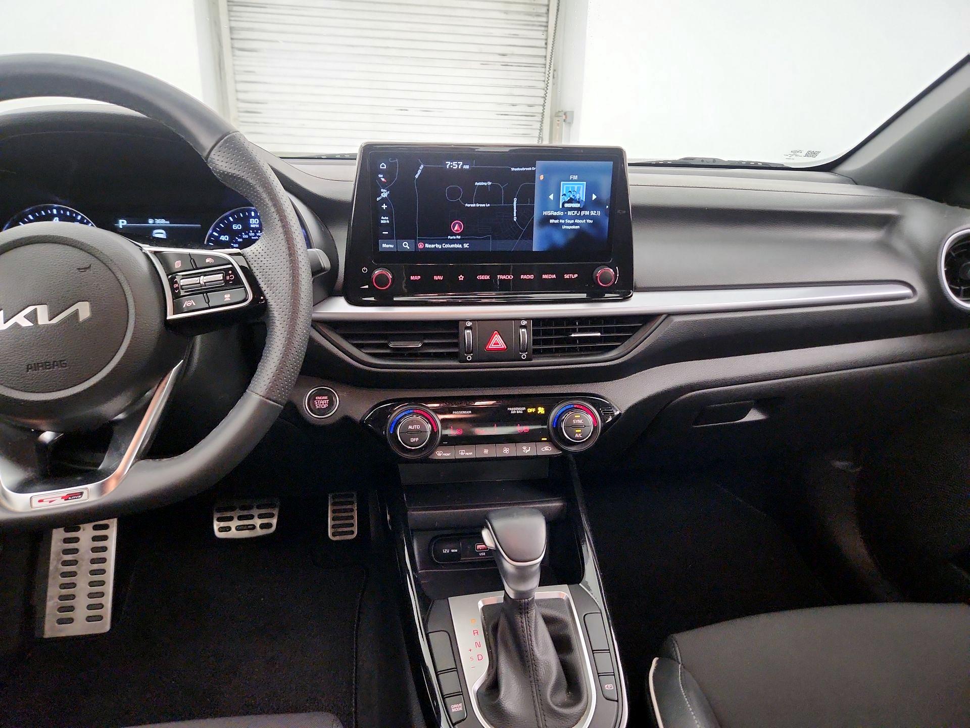 Thumbnail: 2023 Kia Forte - 9