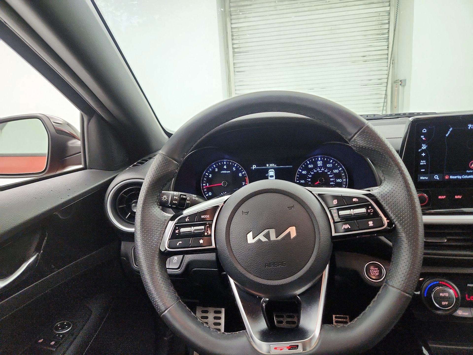 Thumbnail: 2023 Kia Forte - 10