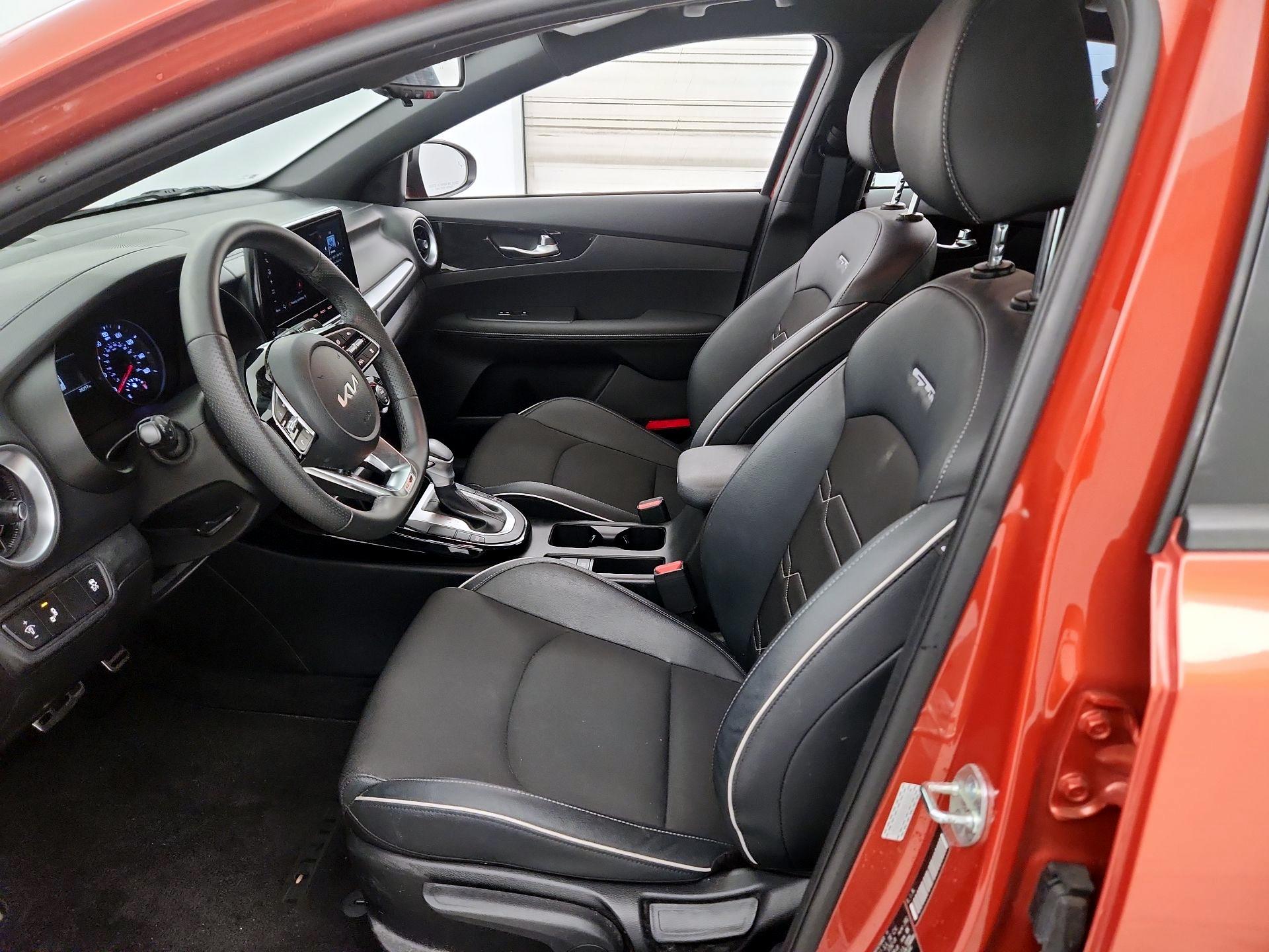 Thumbnail: 2023 Kia Forte - 11
