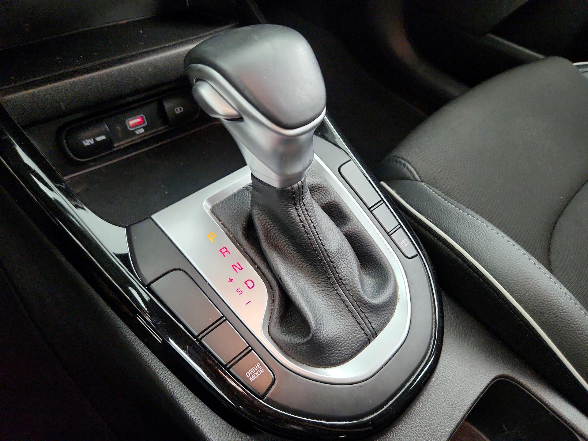 Thumbnail: 2023 Kia Forte - 18