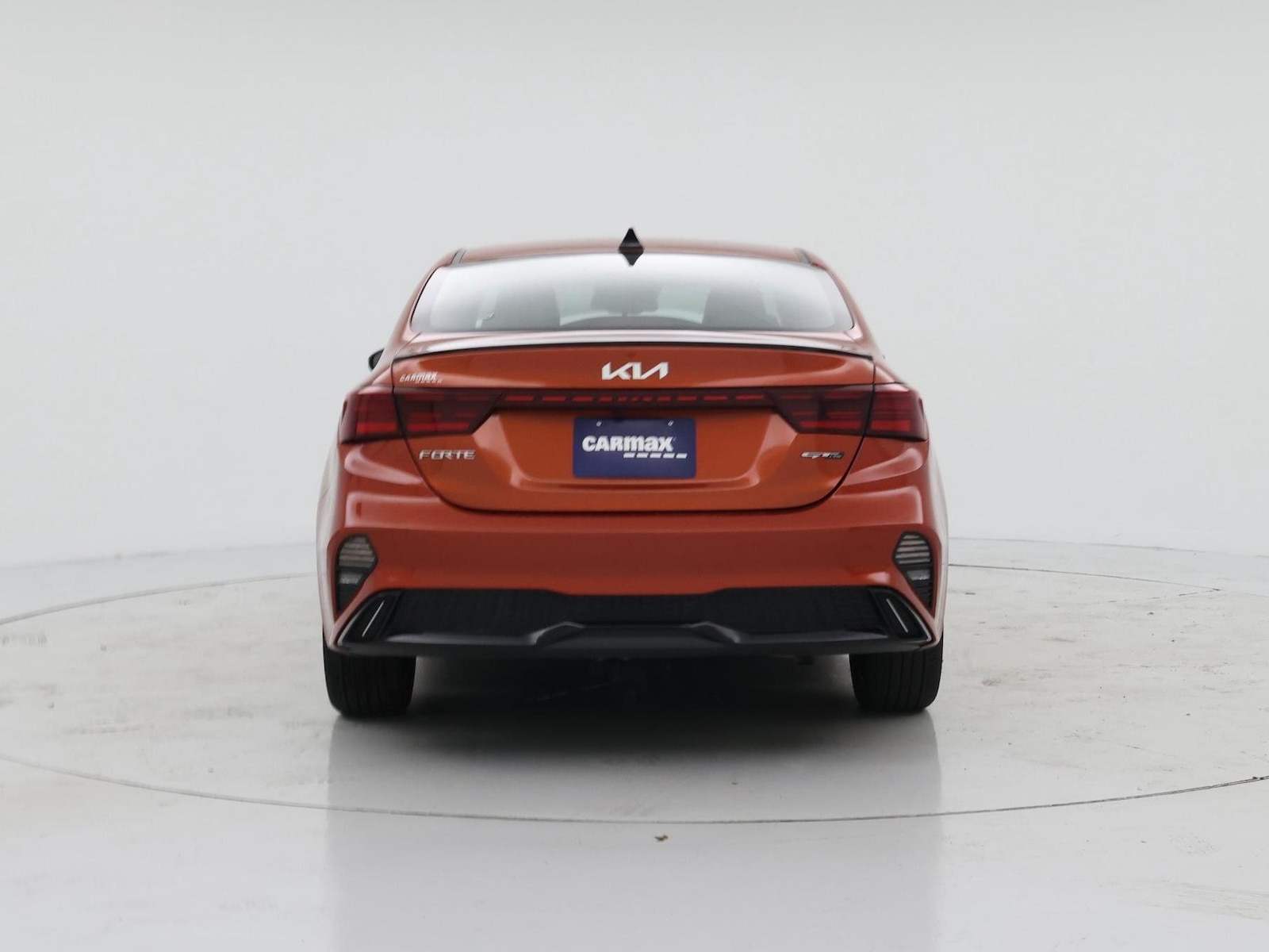 2023 Kia Forte GT-Line - Photo 7