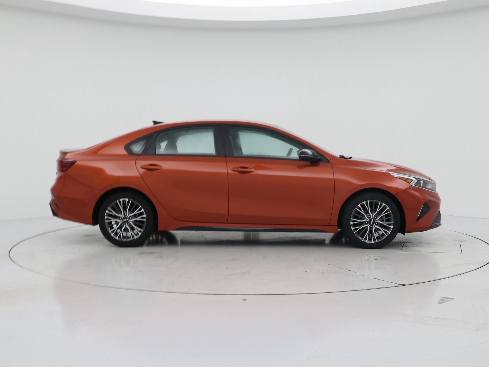 2023 Kia Forte GT-Line - Photo 8