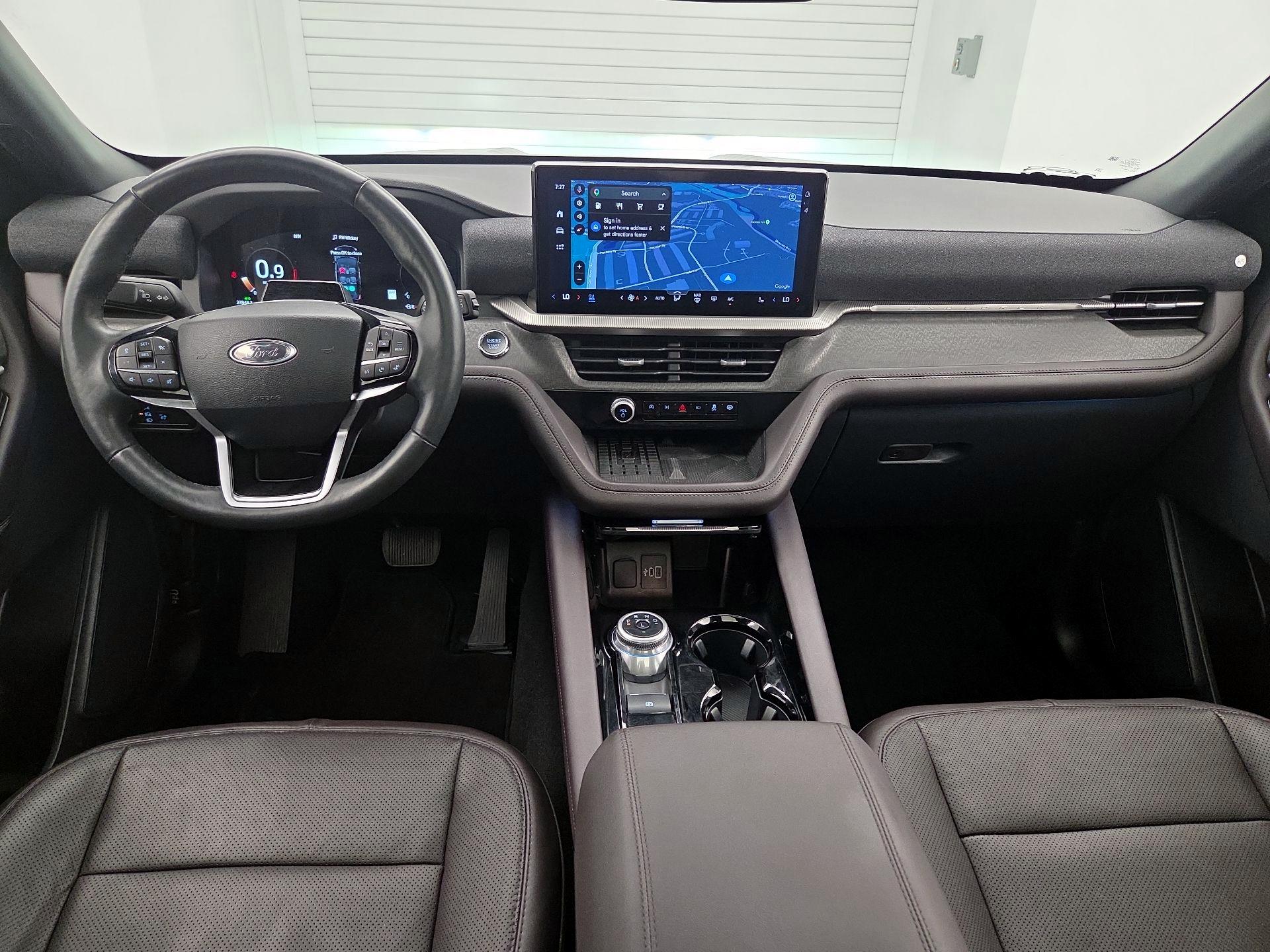 Thumbnail: 2025 Ford Explorer - 9