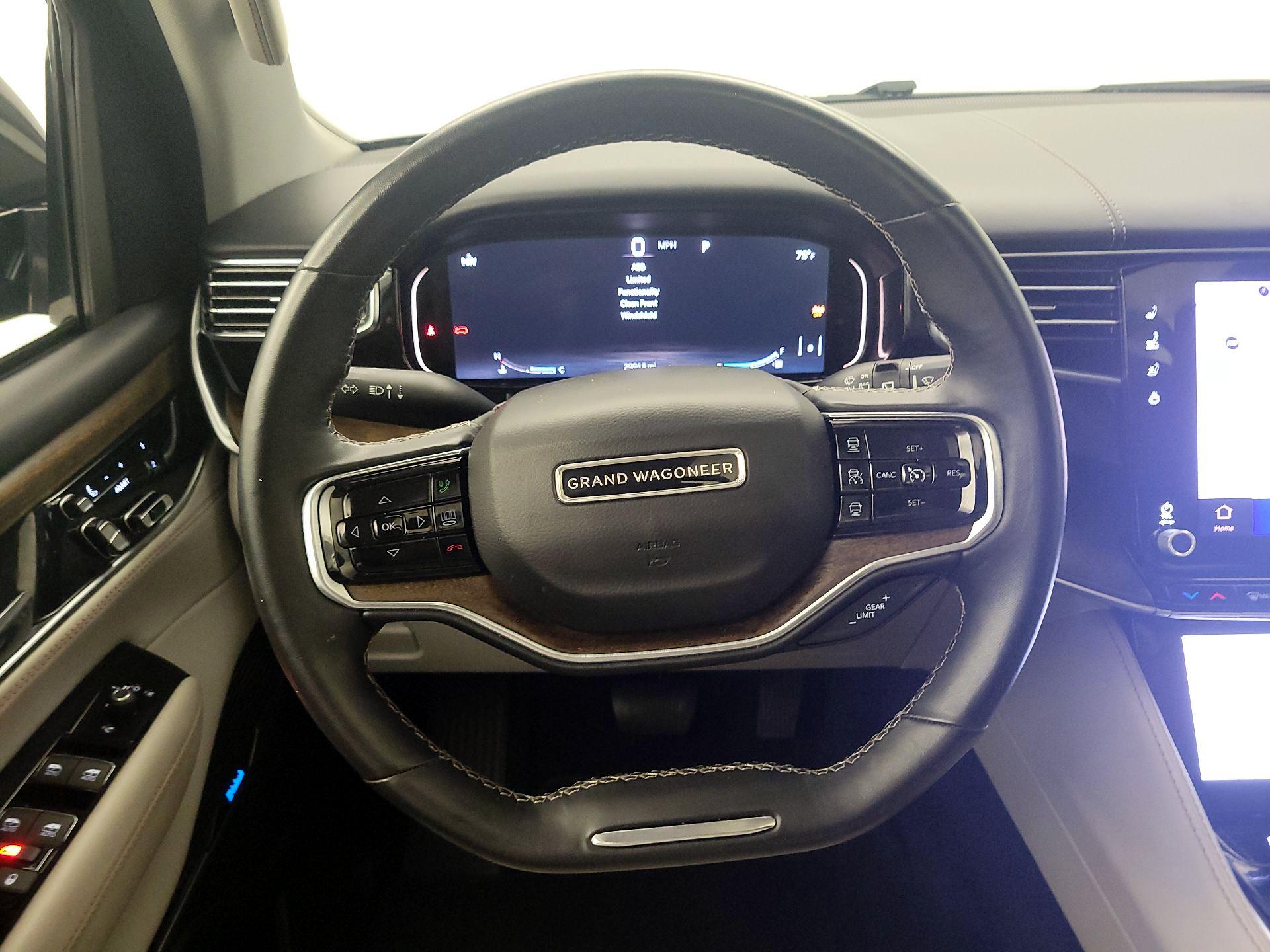 Thumbnail: 2022 Jeep Grand Wagoneer - 10