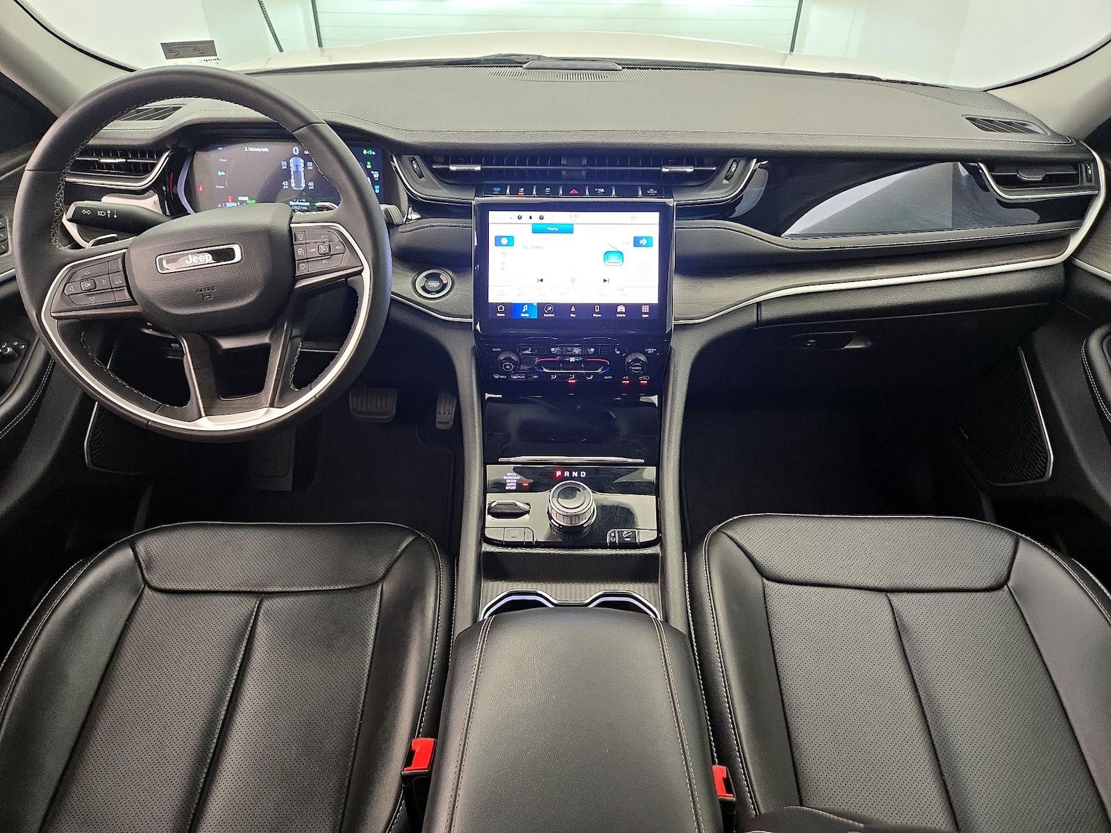 2023 Jeep Grand Cherokee 30th Anniversary 4xe - Photo 10