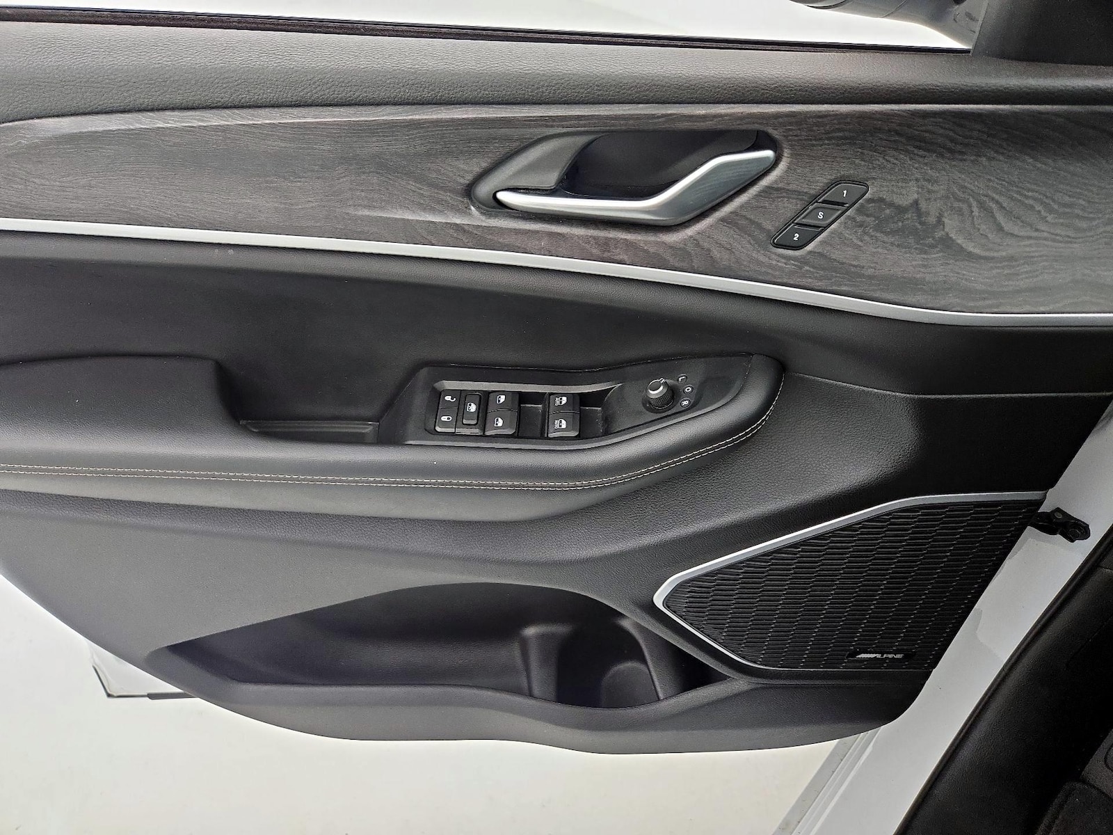 2023 Jeep Grand Cherokee 30th Anniversary 4xe - Photo 13